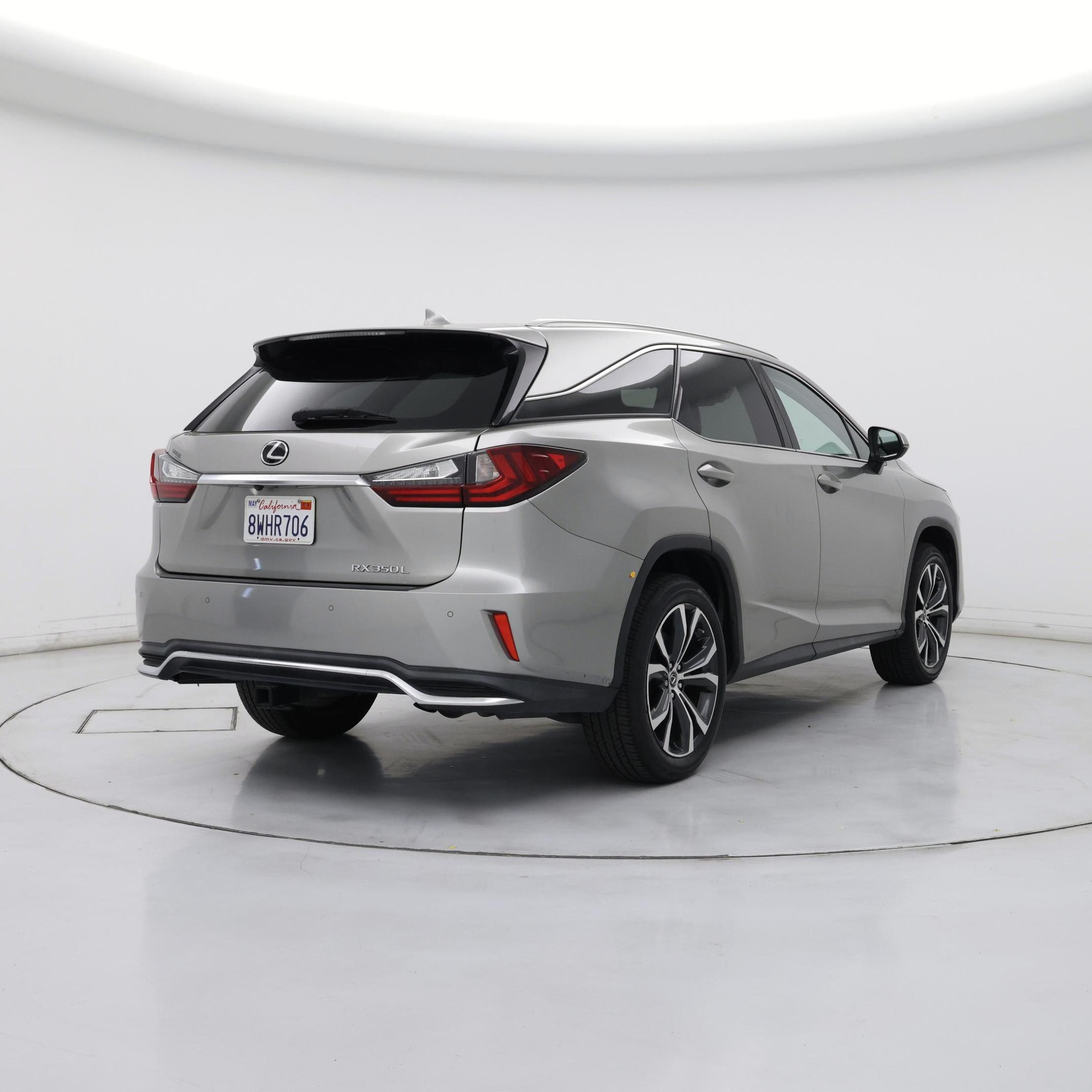 Thumbnail: 2021 Lexus RX - 8