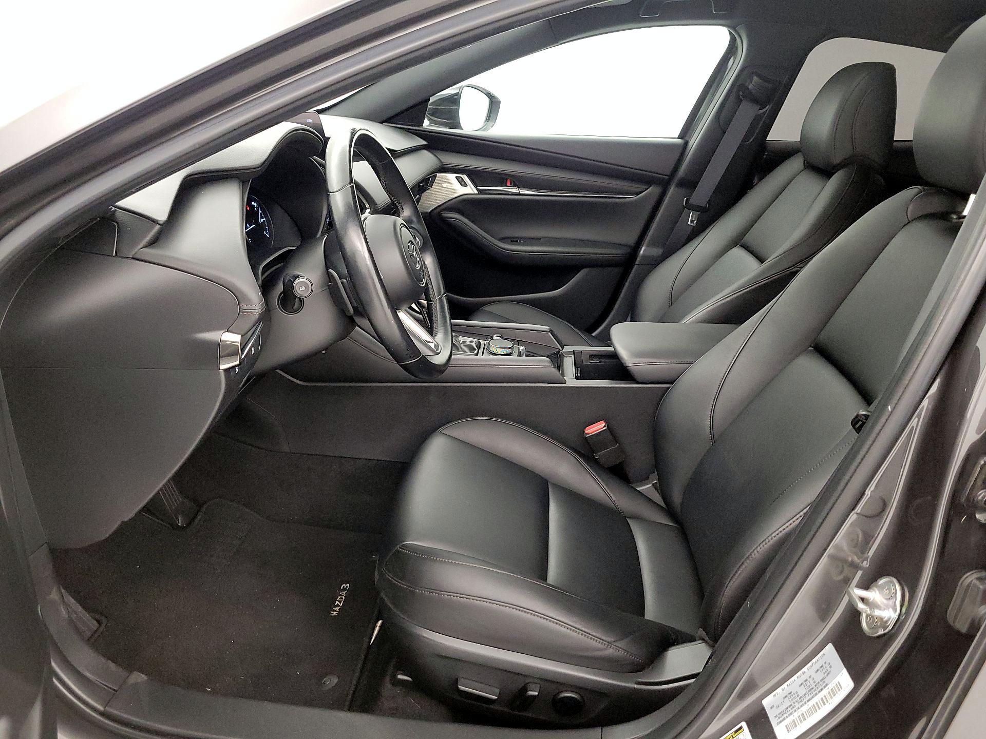 Thumbnail: 2021 Mazda Mazda3 - 11