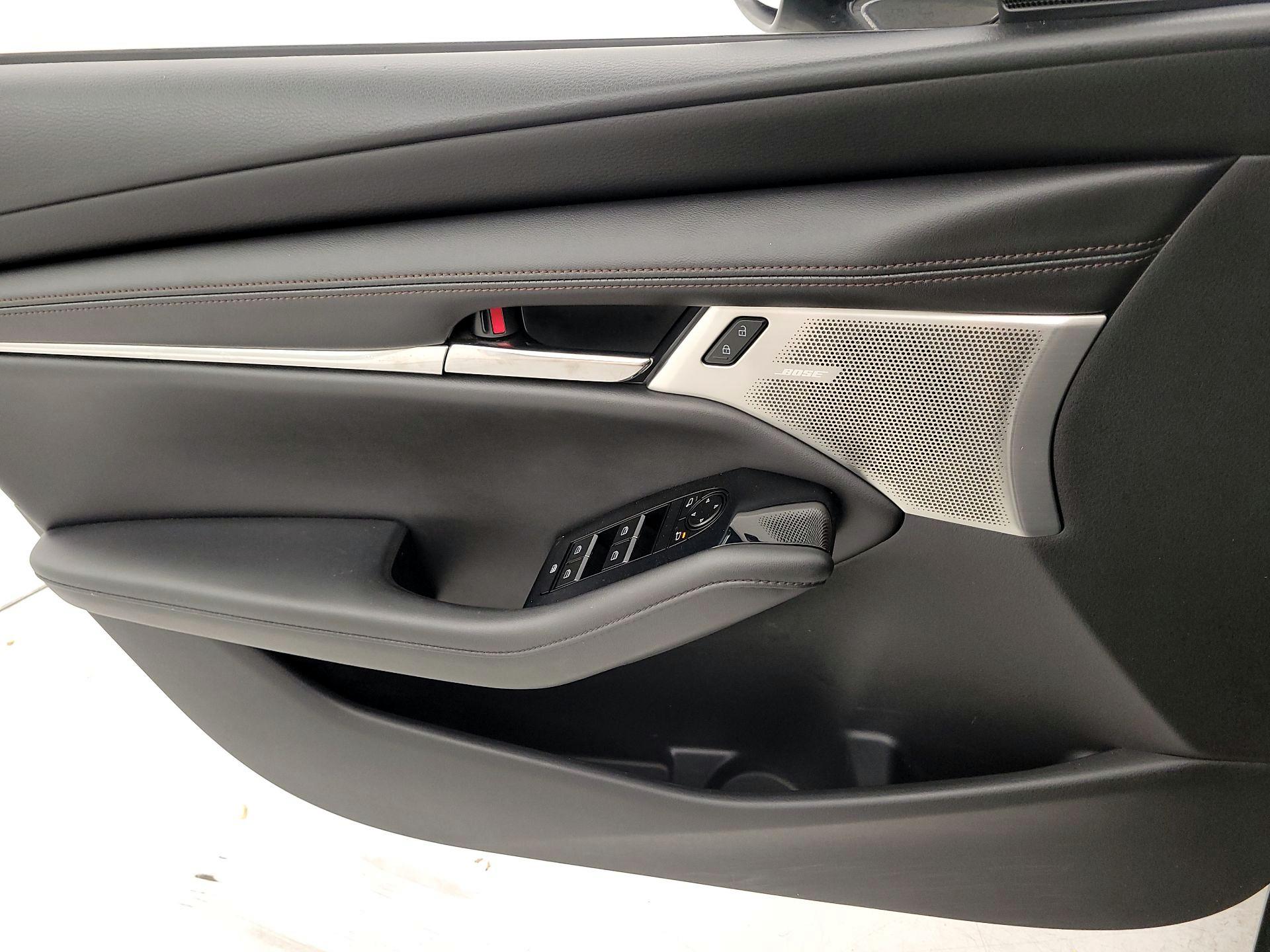 Thumbnail: 2021 Mazda Mazda3 - 12