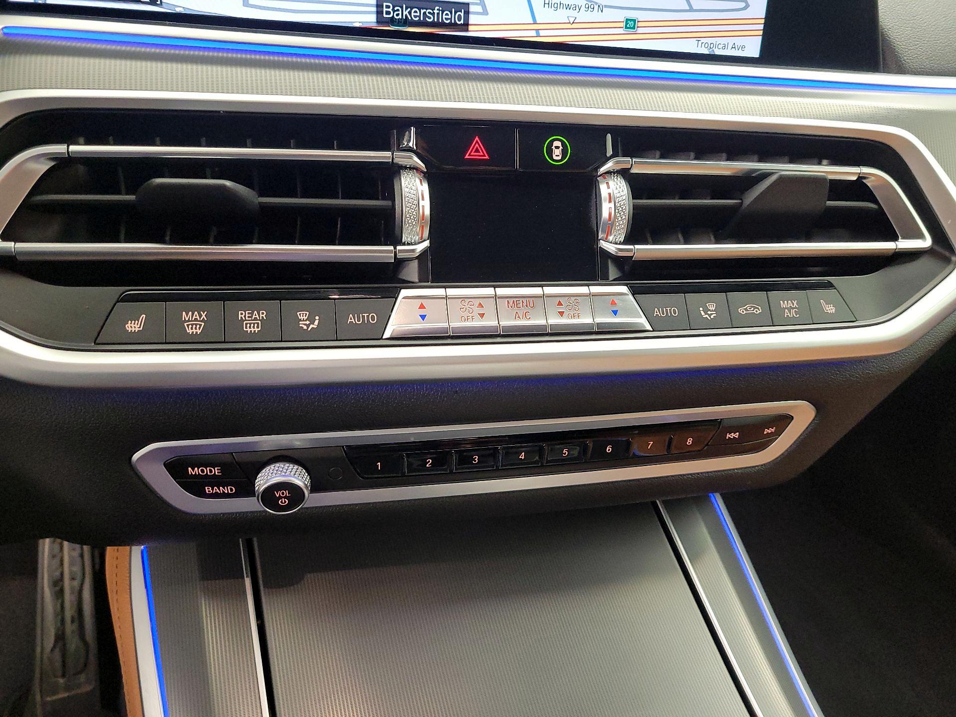 Thumbnail: 2021 BMW X5 - 17