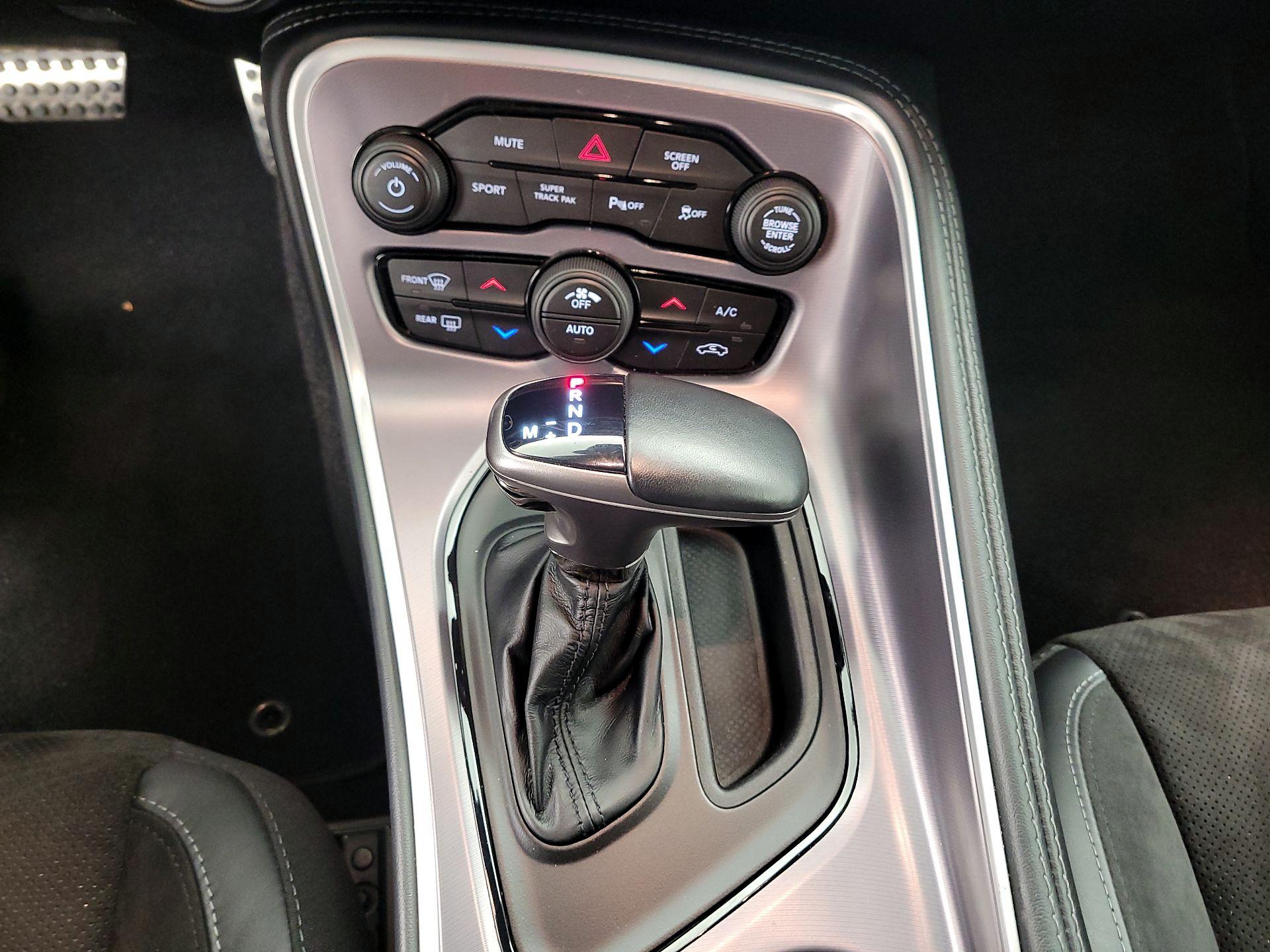 Thumbnail: 2021 Dodge Challenger - 17