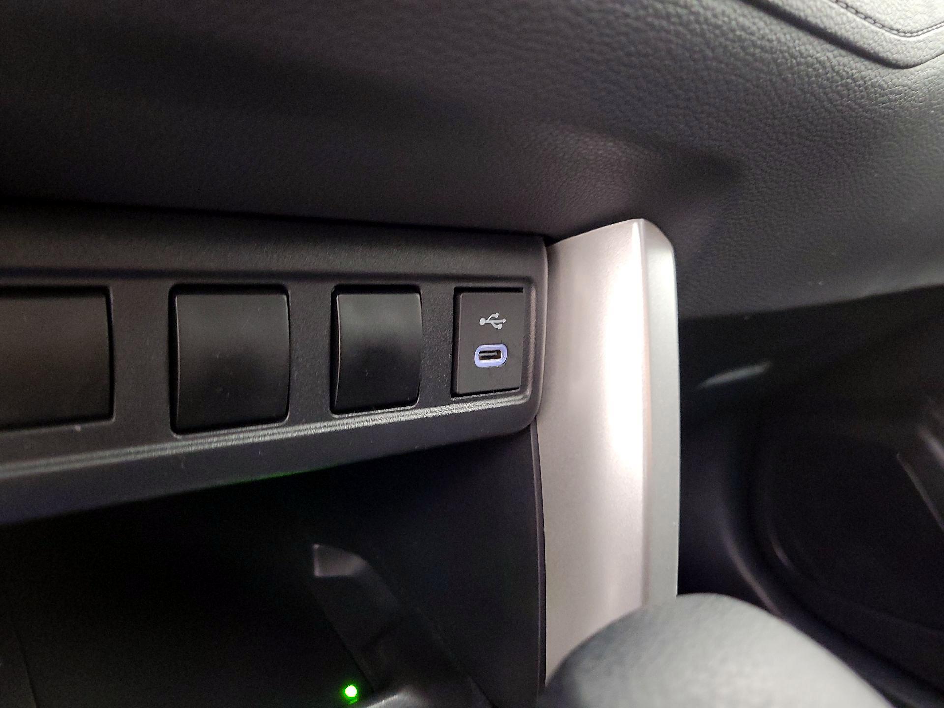 Thumbnail: 2024 Toyota Corolla Cross - 18