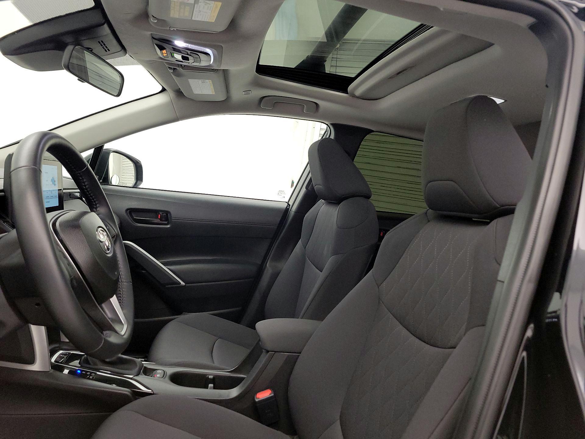 Thumbnail: 2024 Toyota Corolla Cross - 19