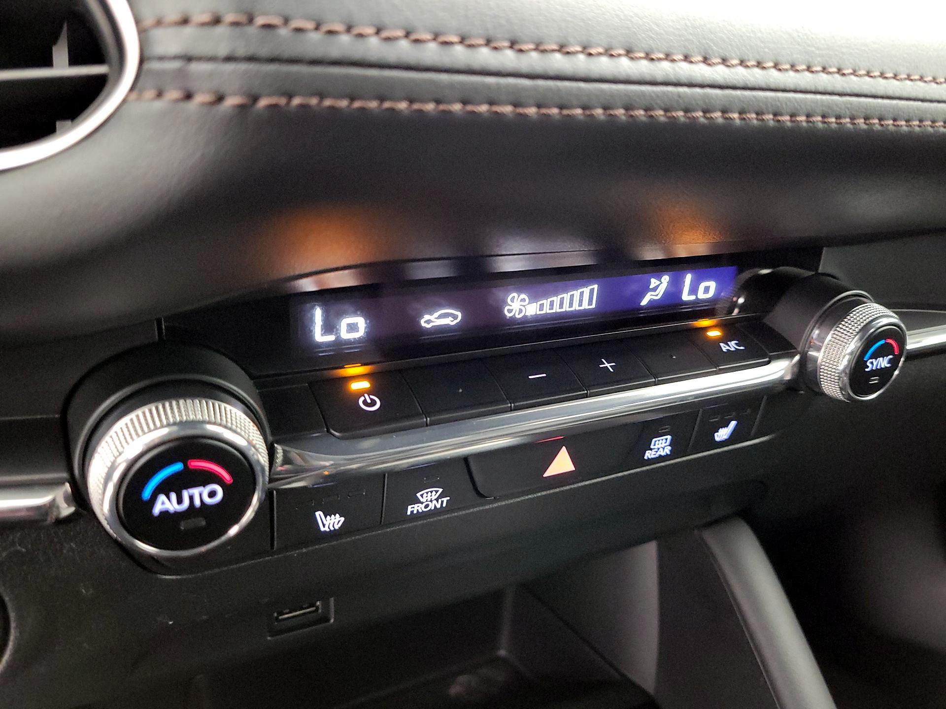 Thumbnail: 2019 Mazda Mazda3 - 17