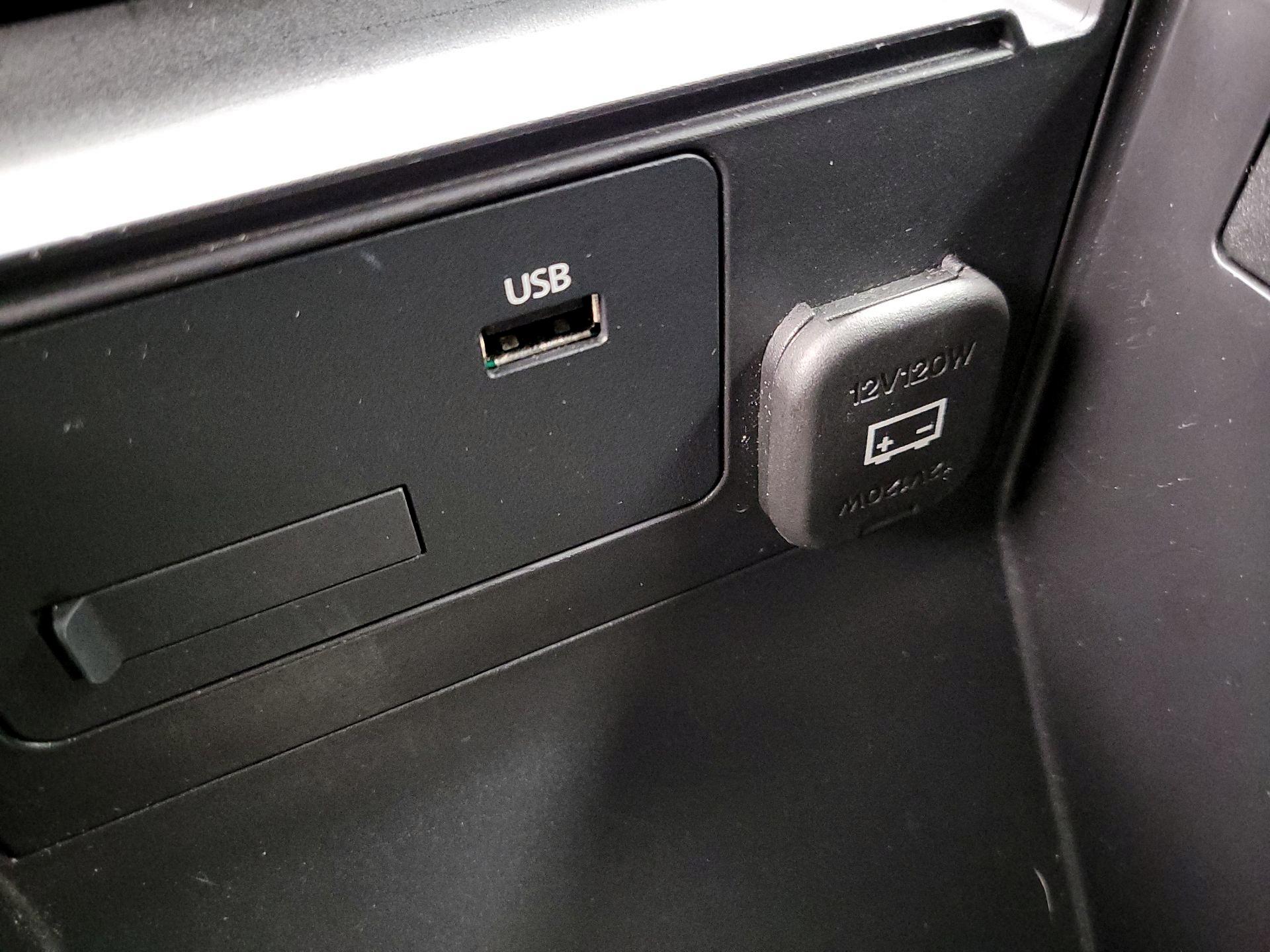 Thumbnail: 2019 Mazda Mazda3 - 19