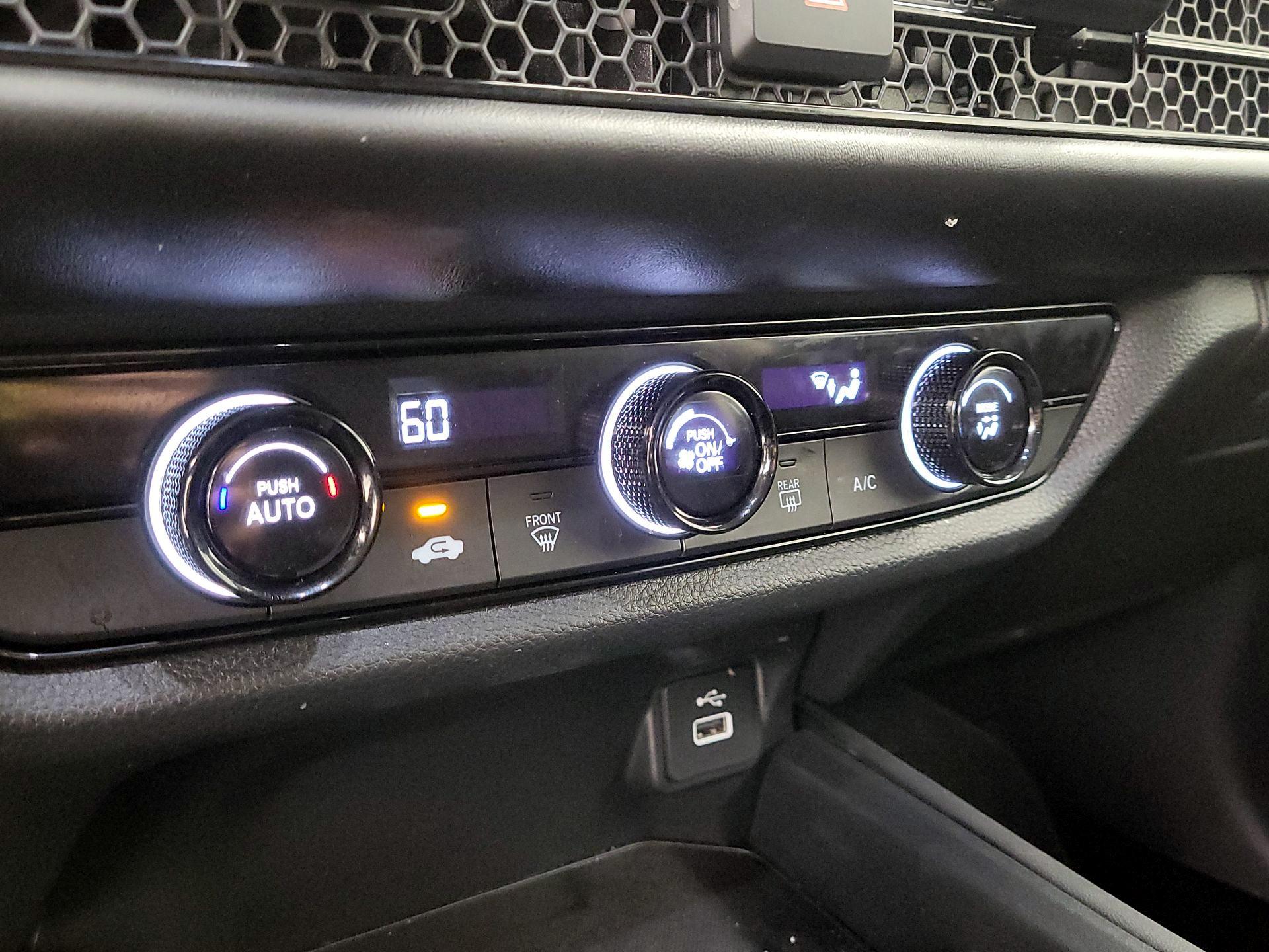 Thumbnail: 2025 Honda HR-V - 16