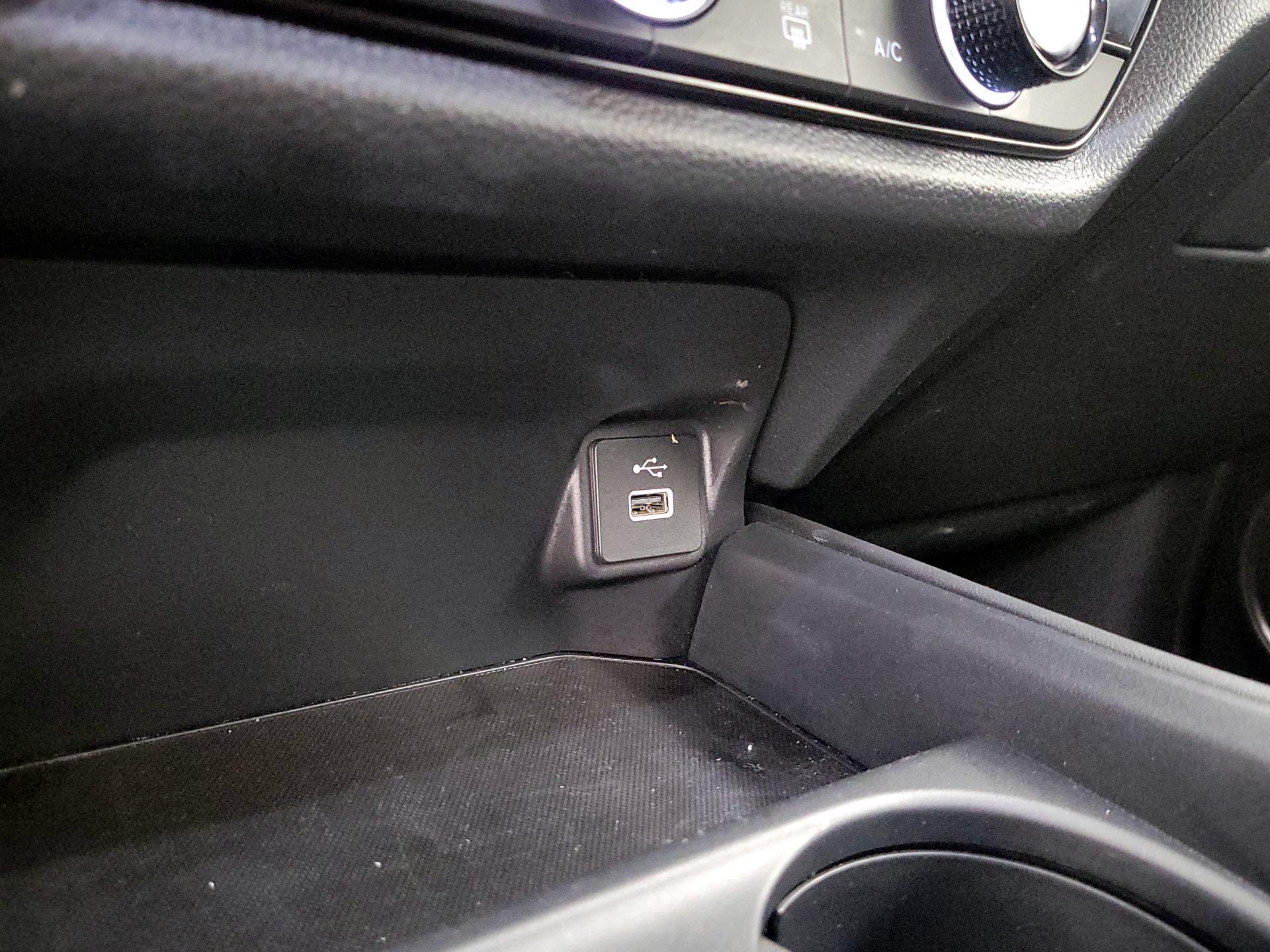 Thumbnail: 2025 Honda HR-V - 18