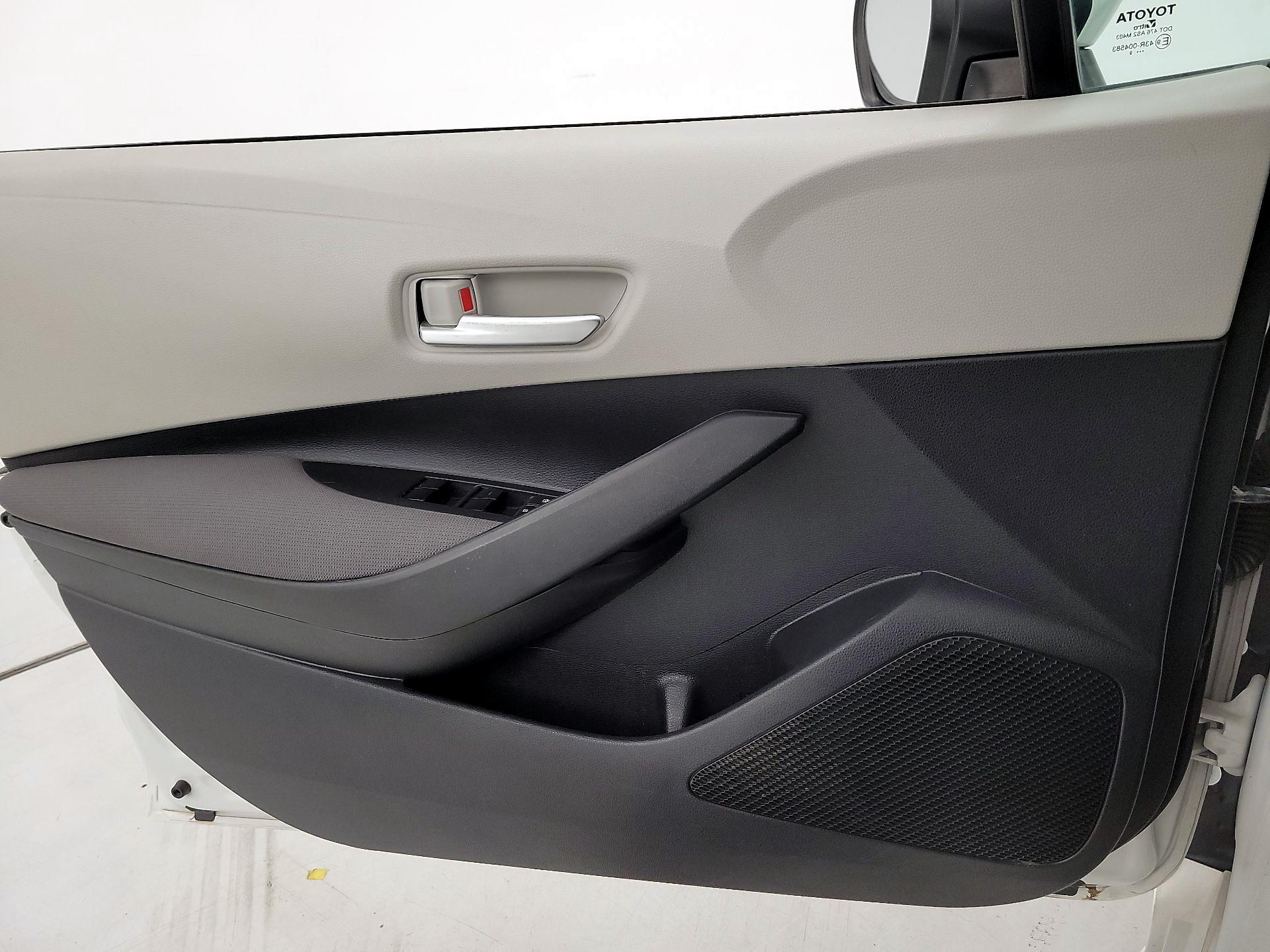 Thumbnail: 2020 Toyota Corolla - 12