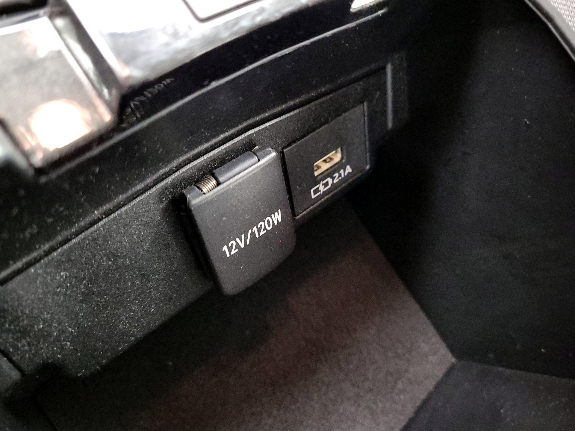 Thumbnail: 2020 Toyota Corolla - 18