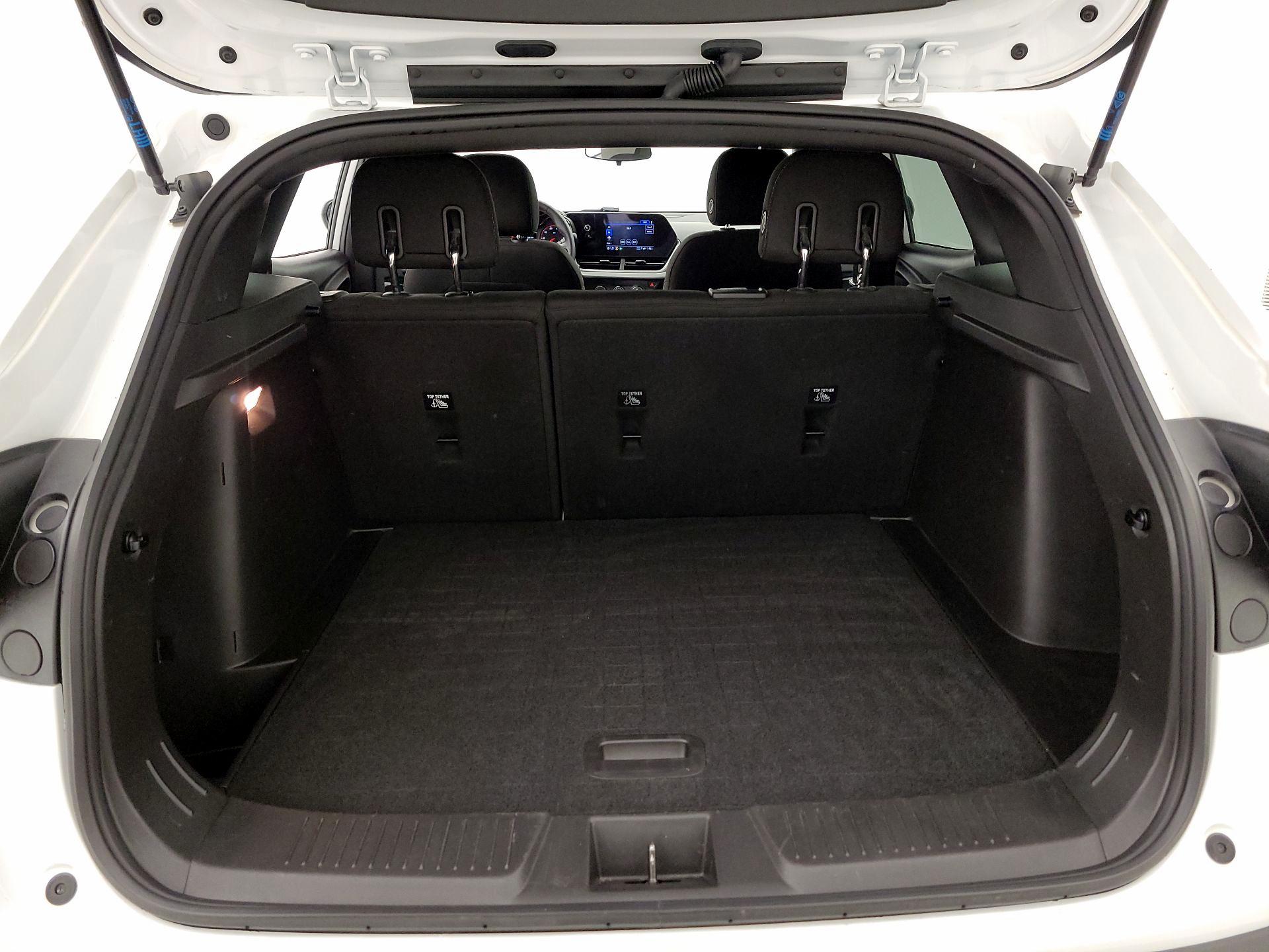 Thumbnail: 2024 Chevrolet Trax - 20