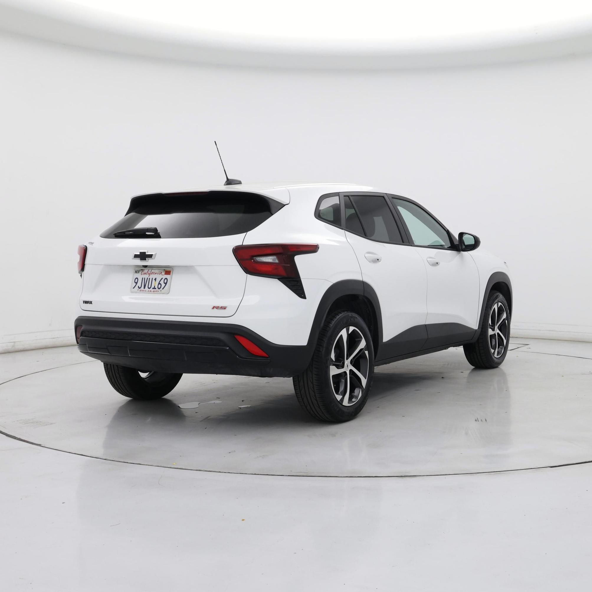 Thumbnail: 2024 Chevrolet Trax - 8