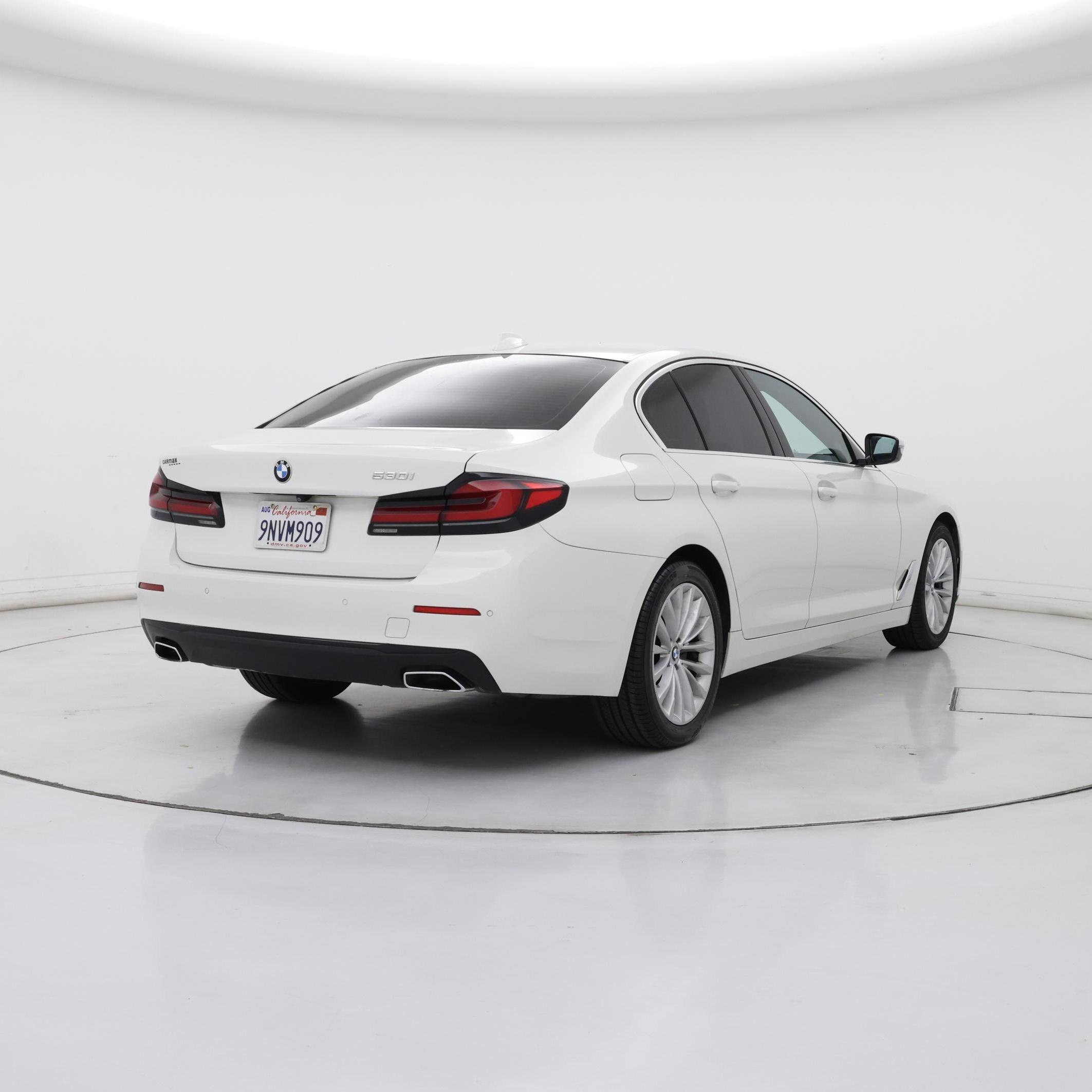 Thumbnail: 2021 BMW 5 Series - 8