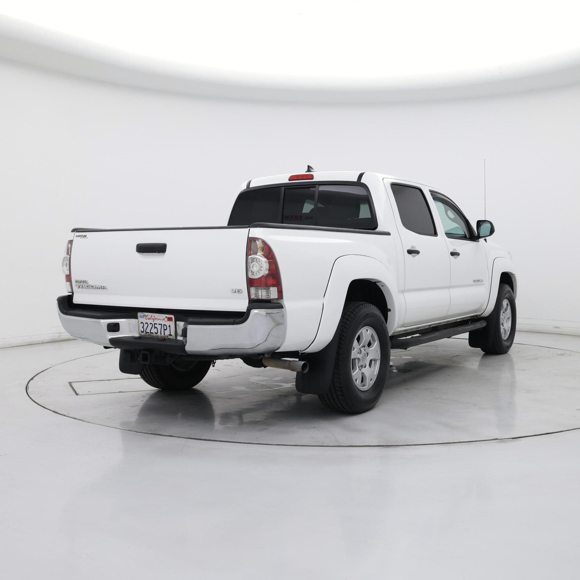 Thumbnail: 2014 Toyota Tacoma - 8