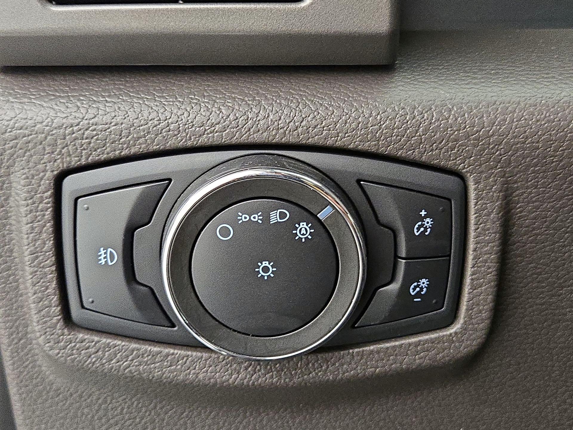 Thumbnail: 2020 Ford Expedition - 13