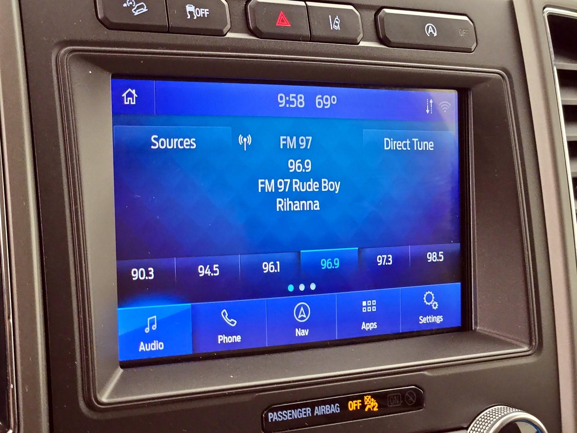 Thumbnail: 2020 Ford Expedition - 16