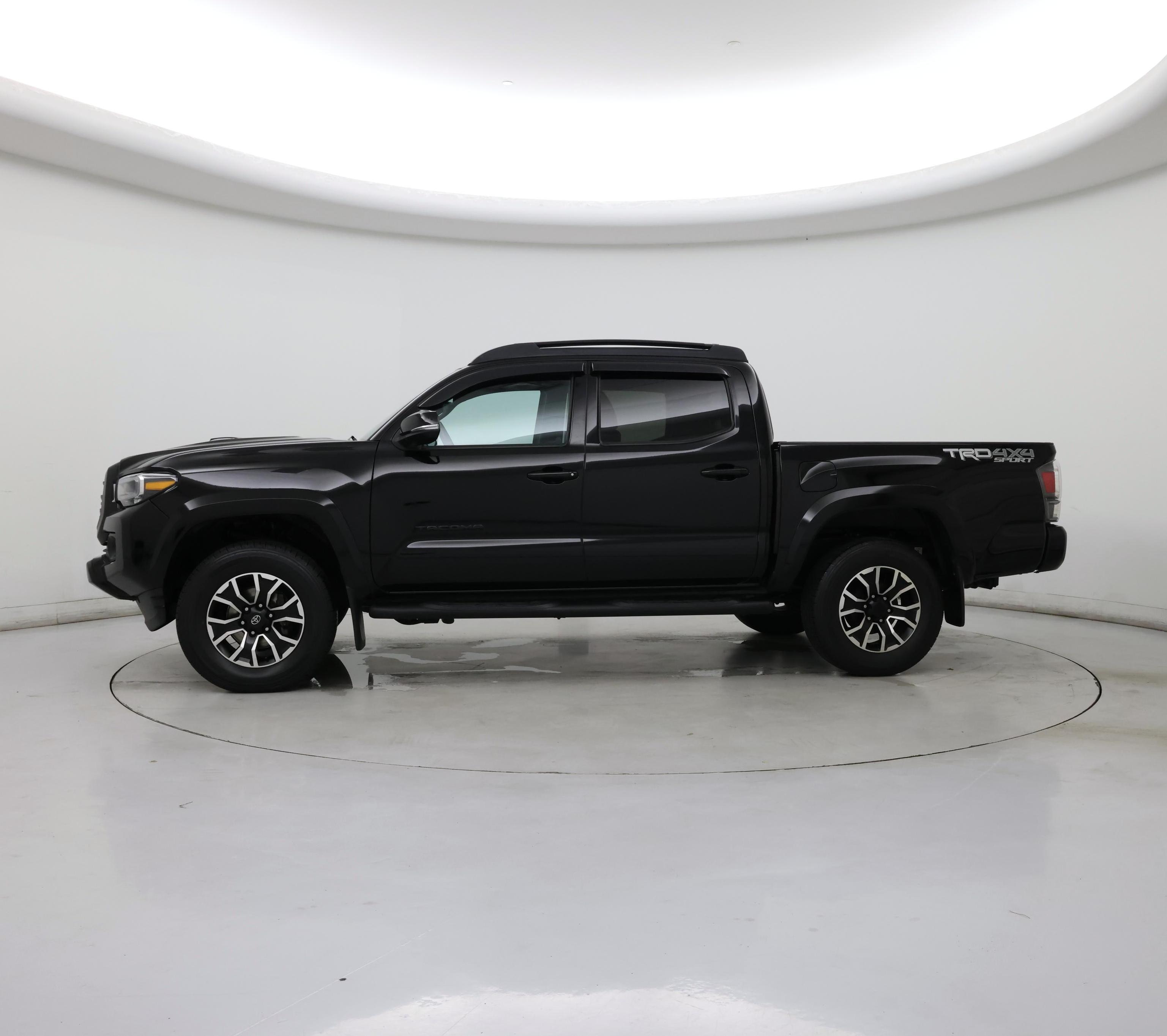 Thumbnail: 2023 Toyota Tacoma - 3