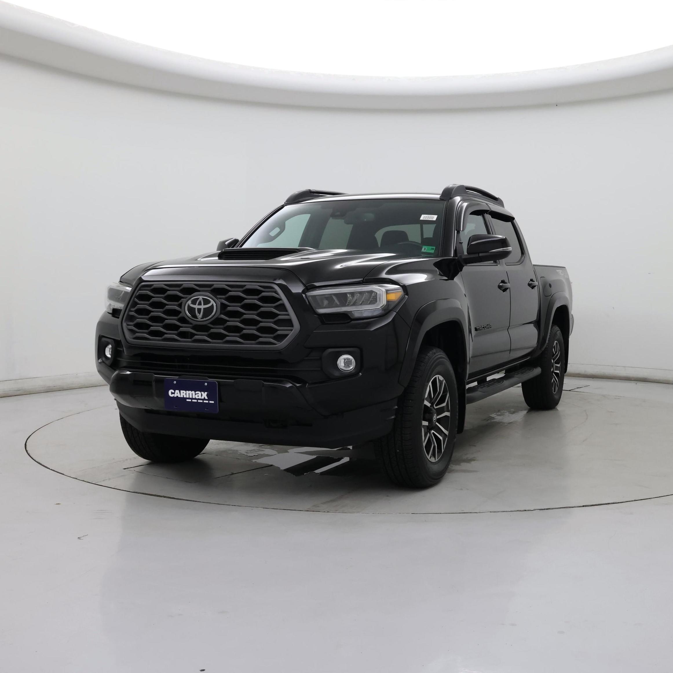 Thumbnail: 2023 Toyota Tacoma - 4
