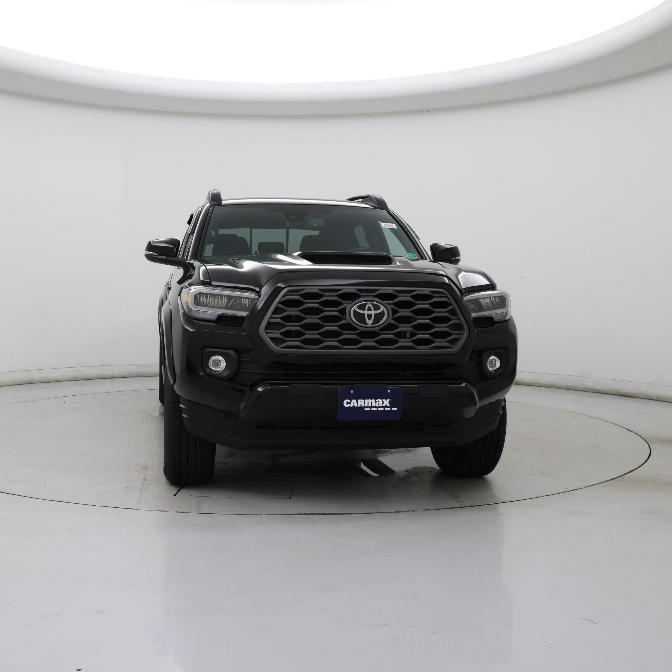Thumbnail: 2023 Toyota Tacoma - 5