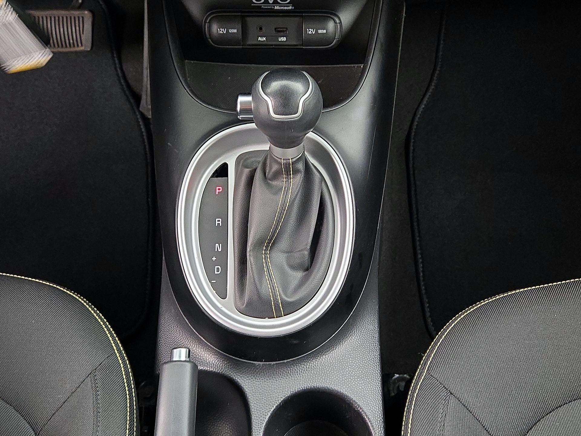 Thumbnail: 2015 Kia Soul - 16