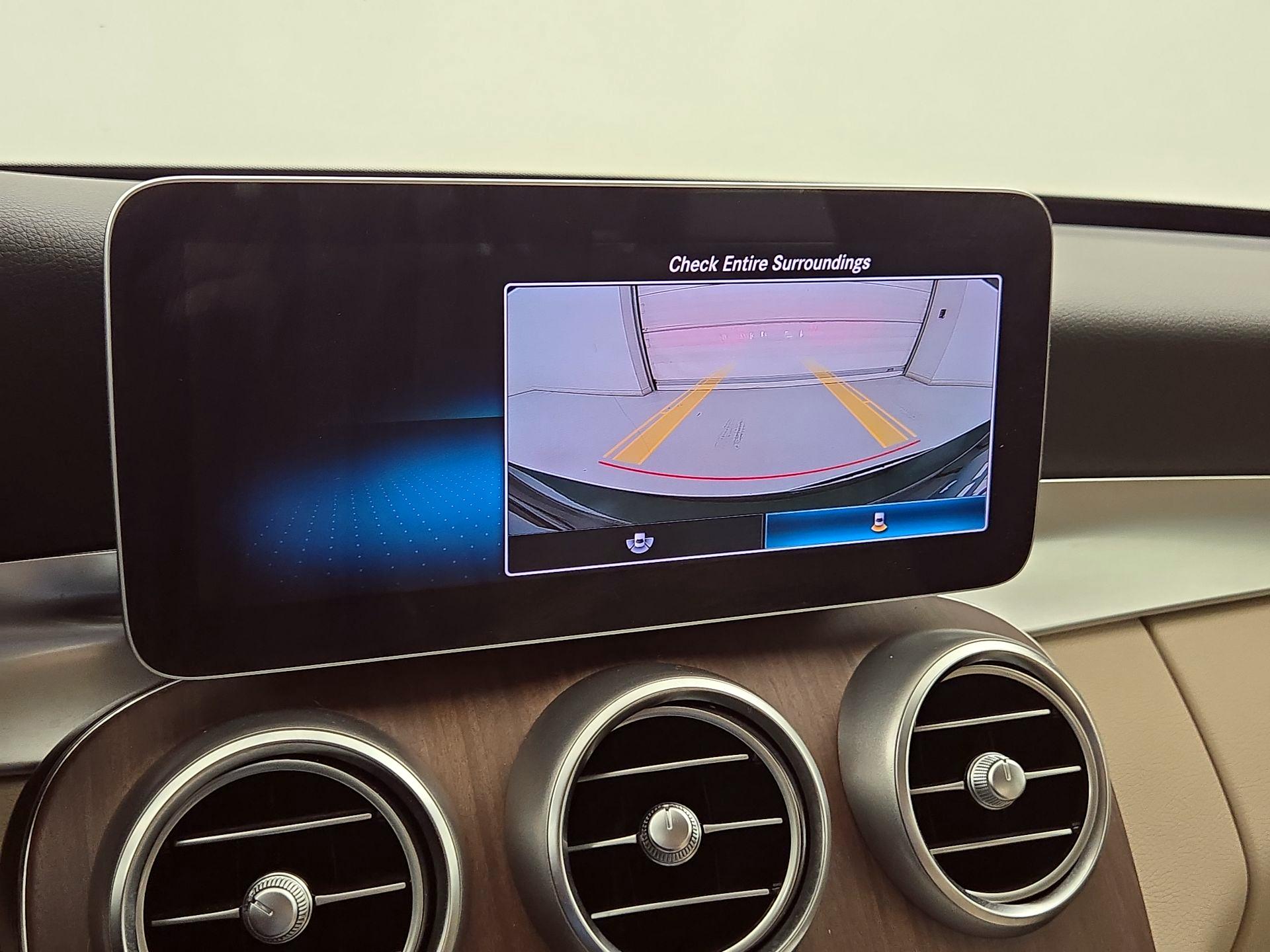Thumbnail: 2019 Mercedes-Benz C-Class - 14