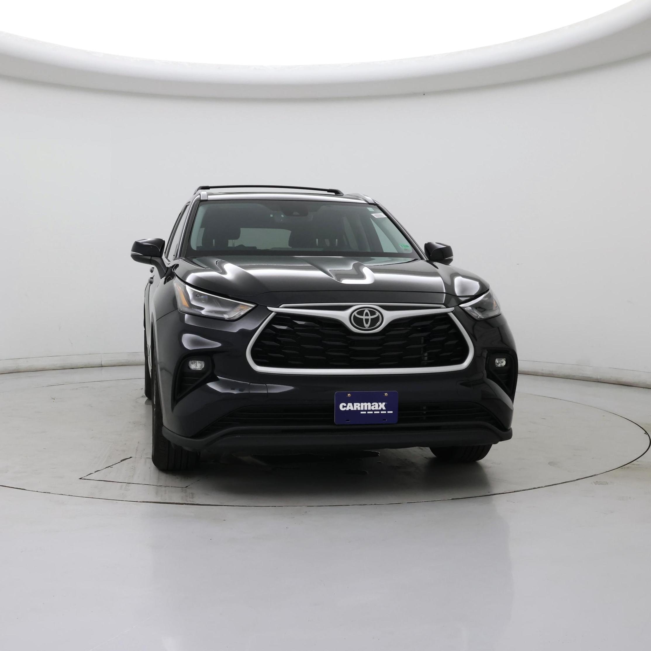 Thumbnail: 2023 Toyota Highlander - 5