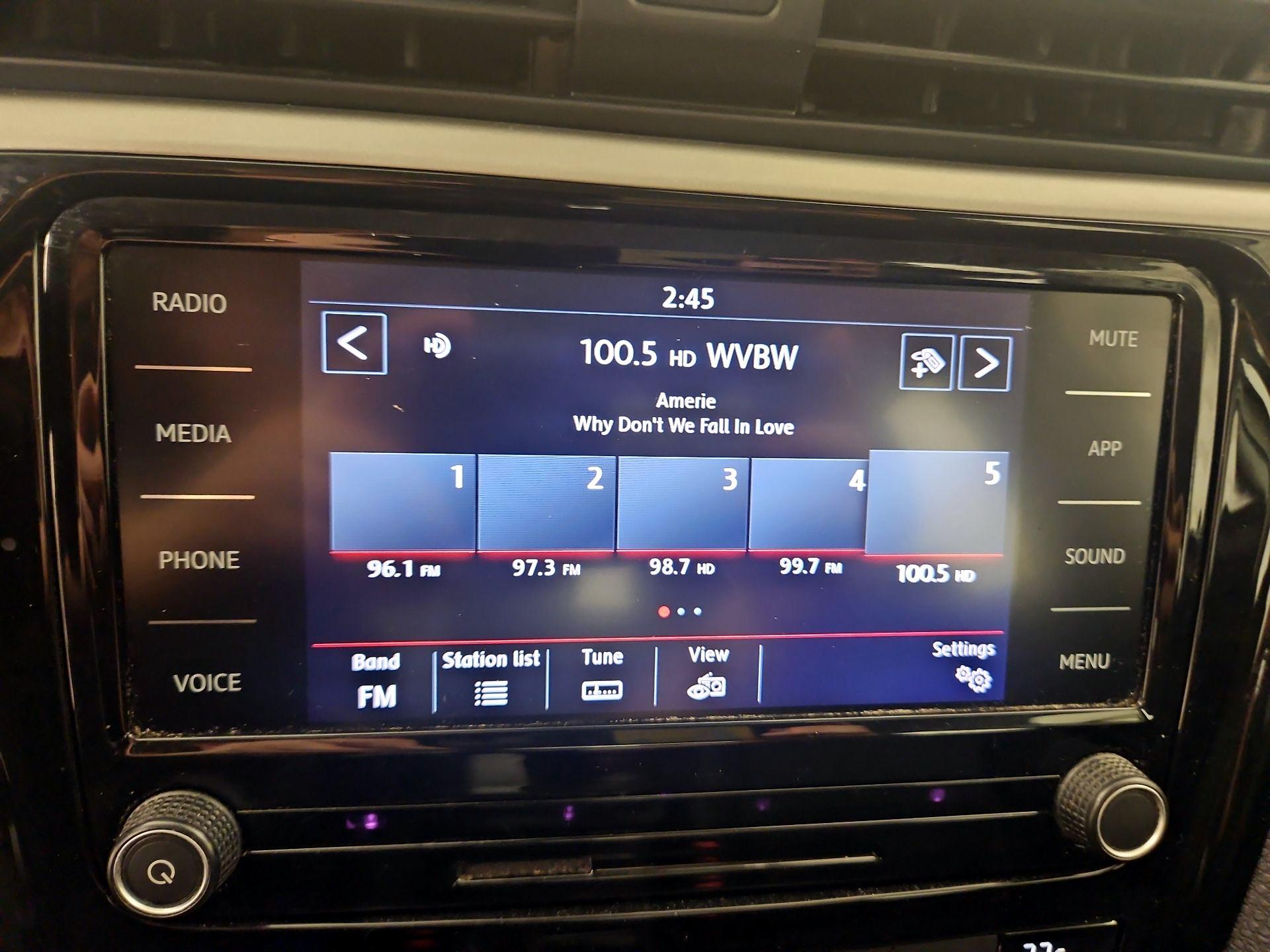 Thumbnail: 2020 Volkswagen Passat - 15