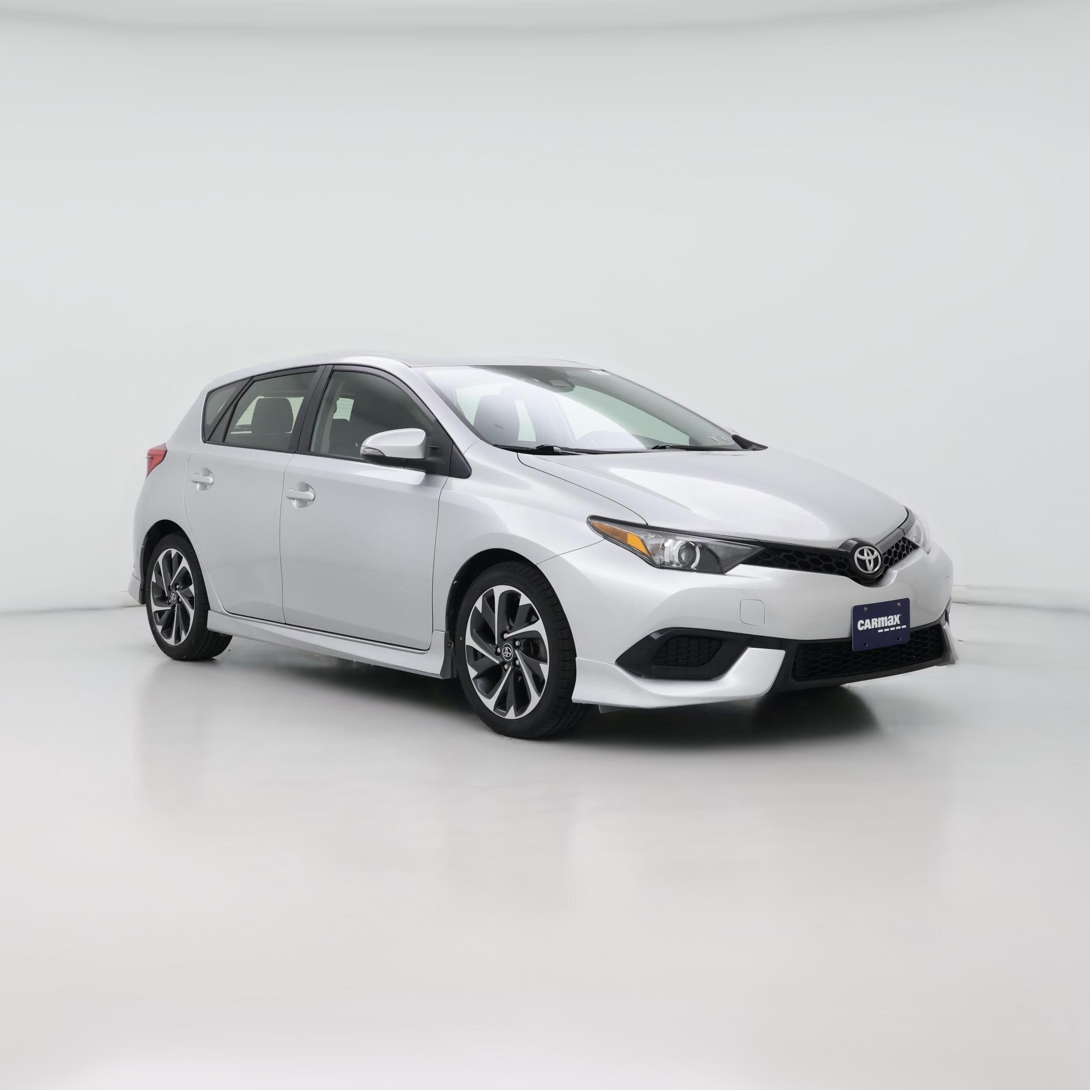 Thumbnail: 2018 Toyota Corolla iM - 1