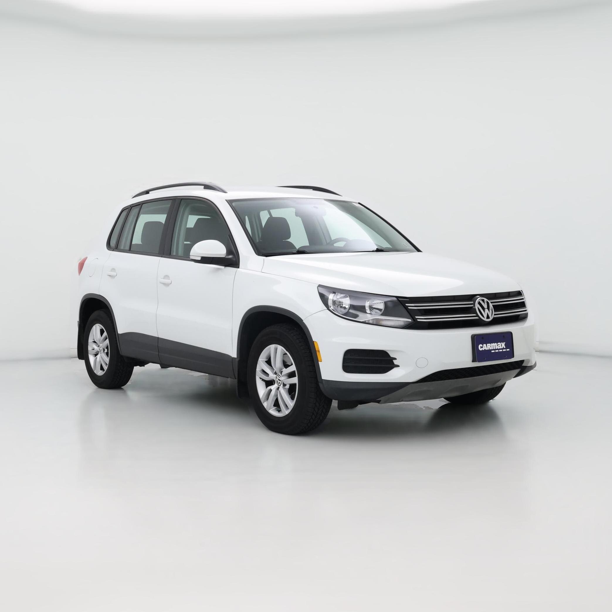 Thumbnail: 2015 Volkswagen Tiguan - 1