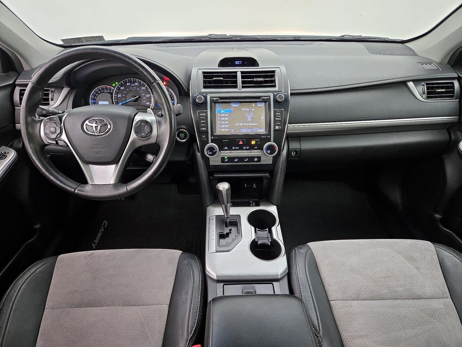 Thumbnail: 2014 Toyota Camry - 9