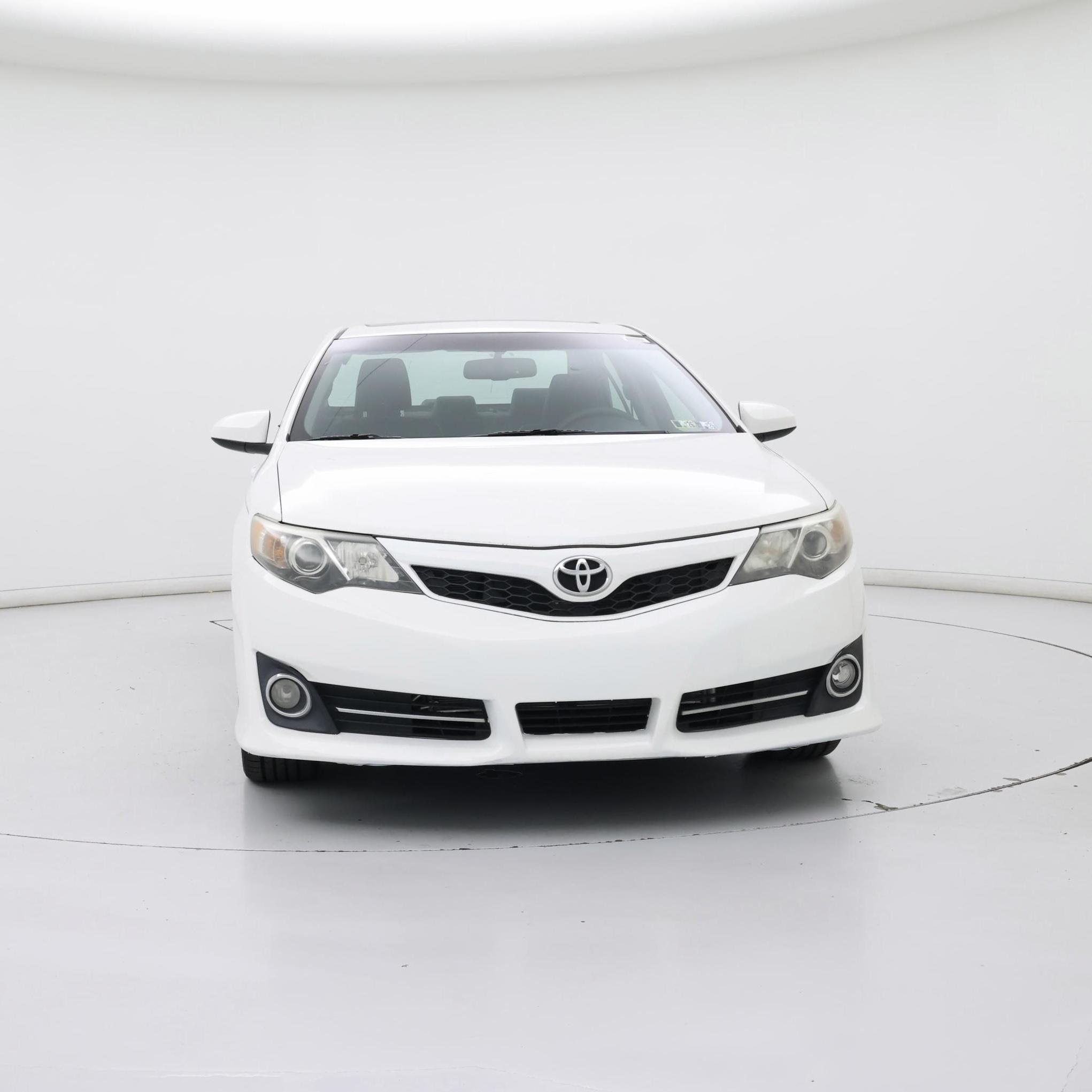 Thumbnail: 2014 Toyota Camry - 5