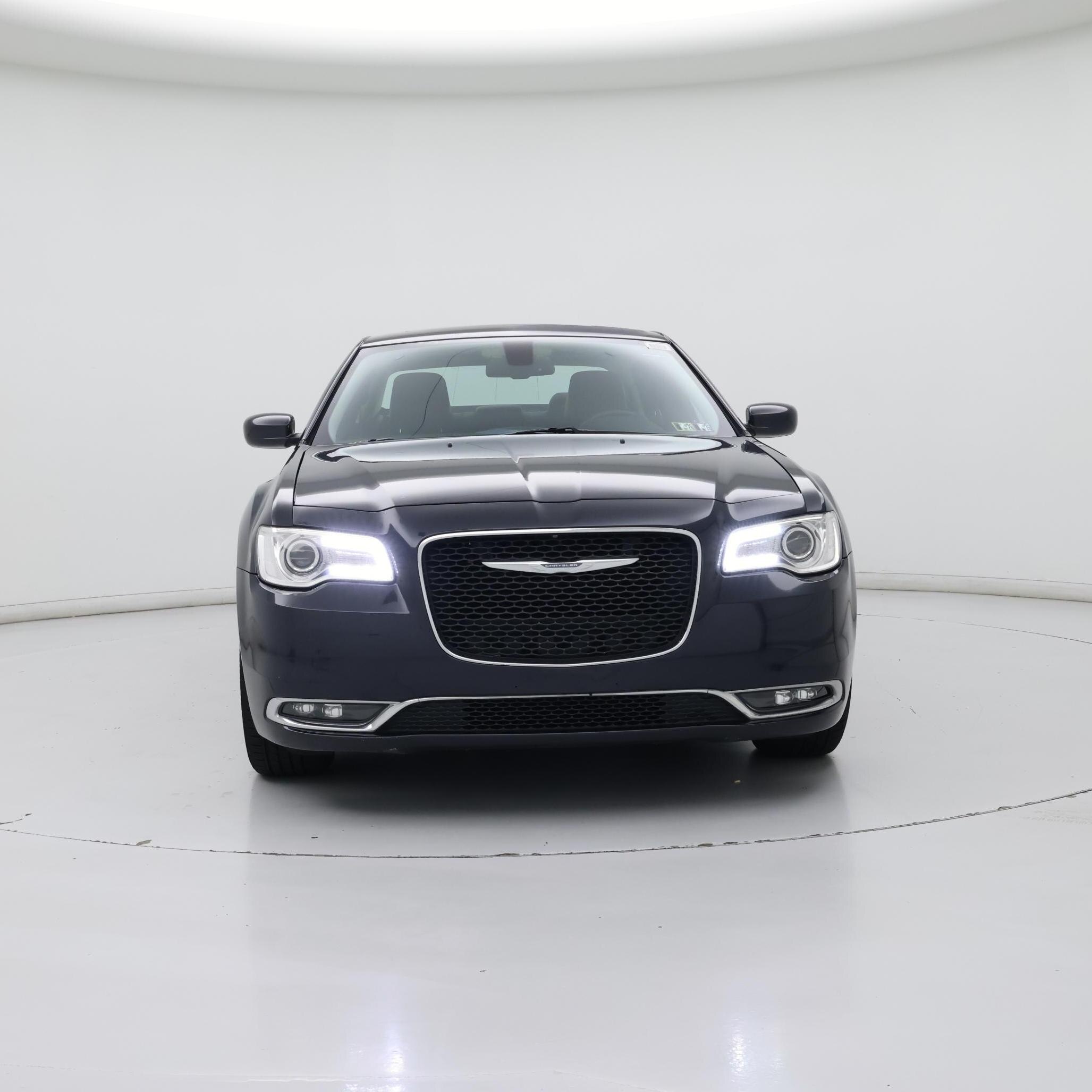 Thumbnail: 2016 Chrysler 300 - 5