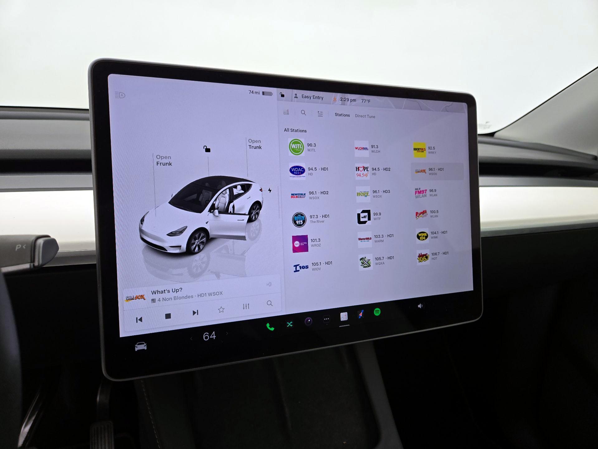 Thumbnail: 2023 Tesla Model Y - 15