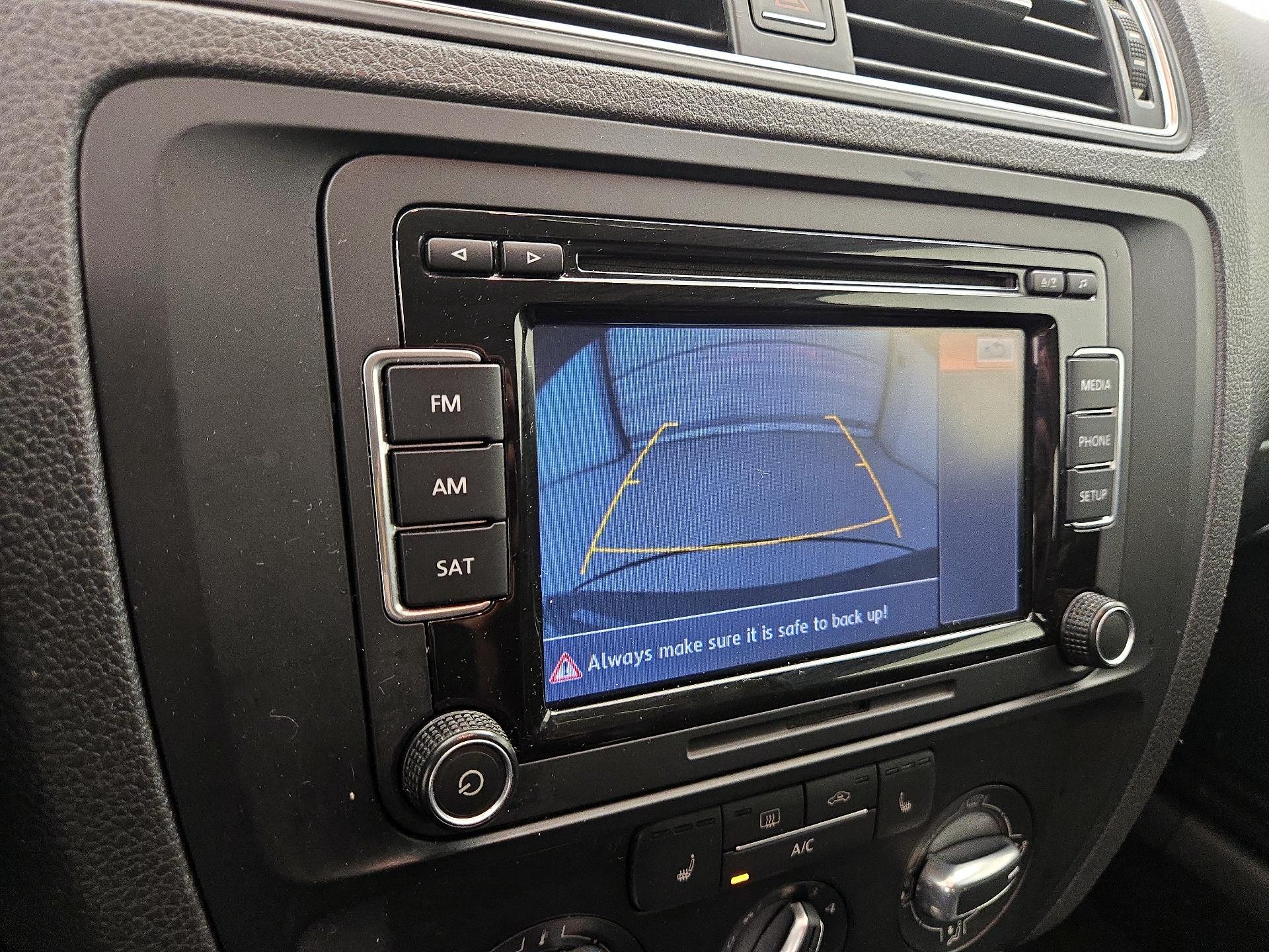 Thumbnail: 2015 Volkswagen Jetta - 14