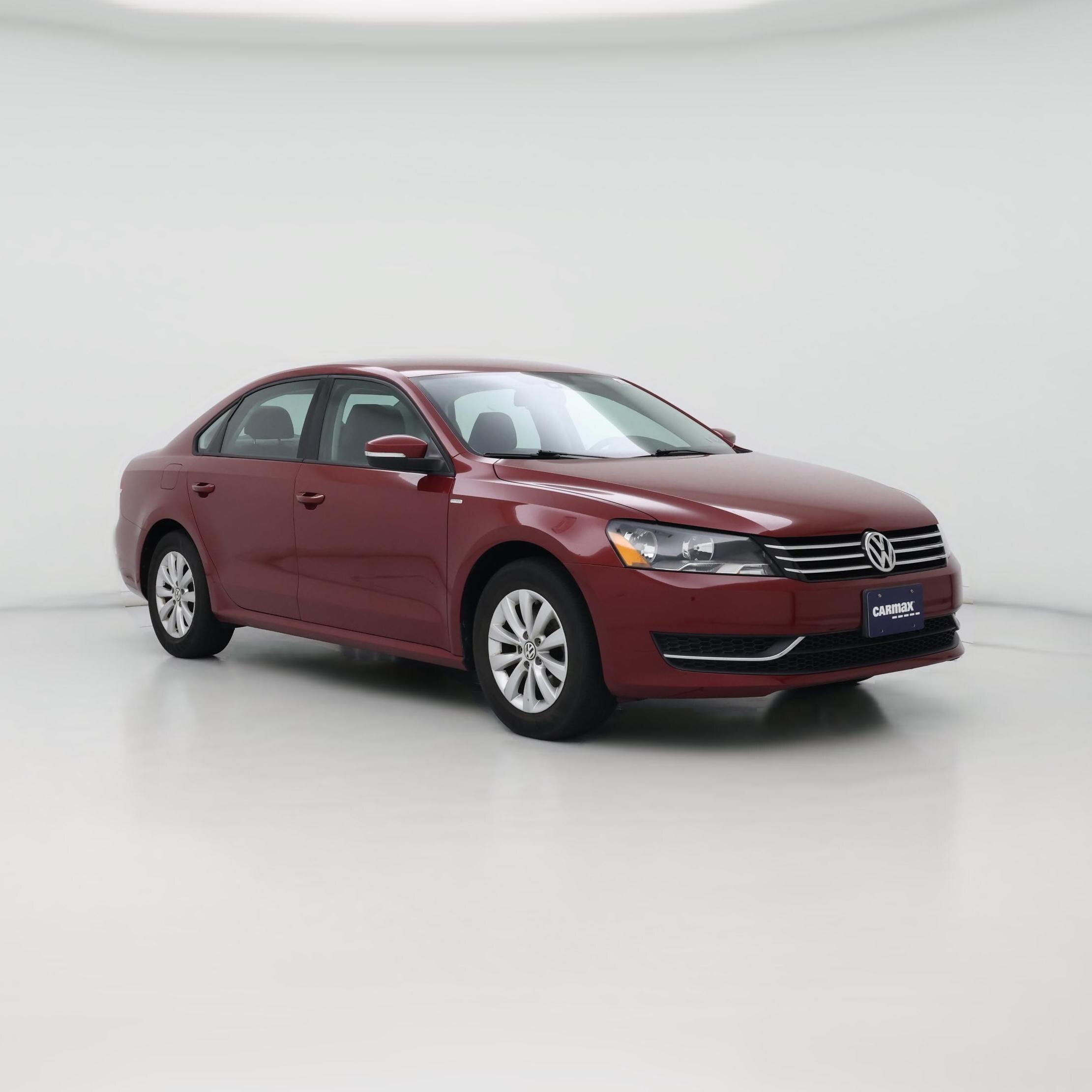 Thumbnail: 2015 Volkswagen Passat - 1