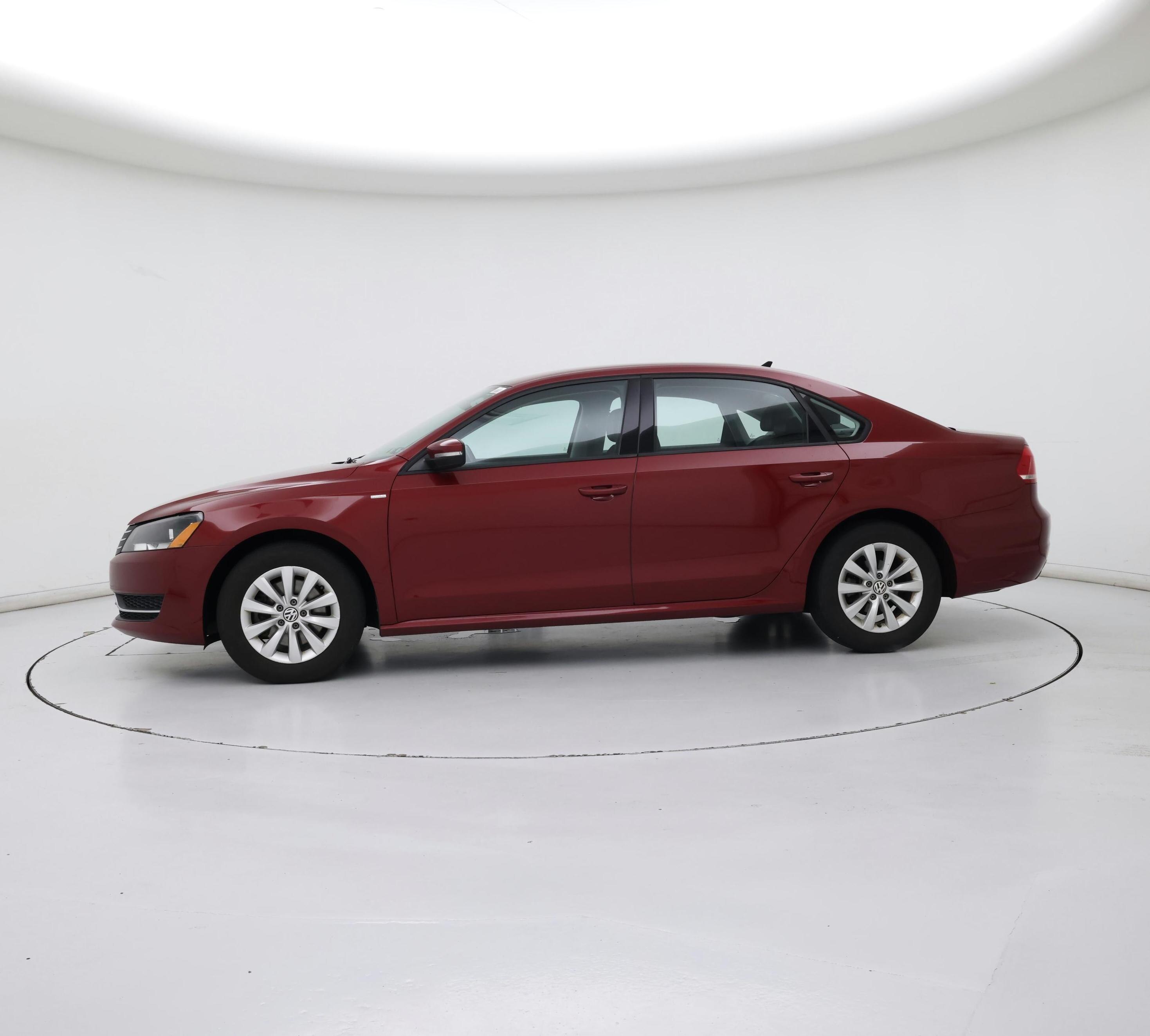 Thumbnail: 2015 Volkswagen Passat - 3