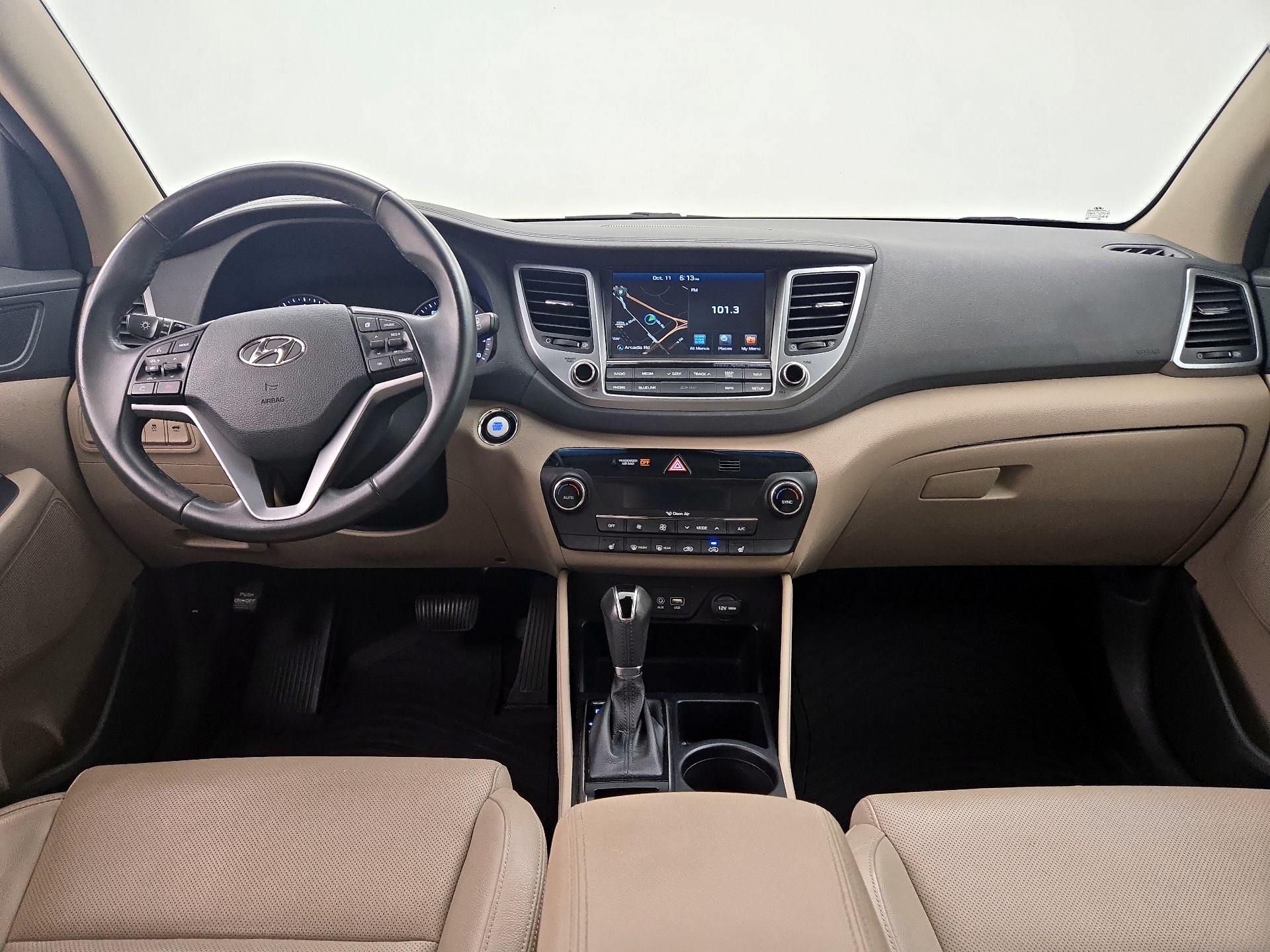 Thumbnail: 2017 Hyundai Tucson - 9