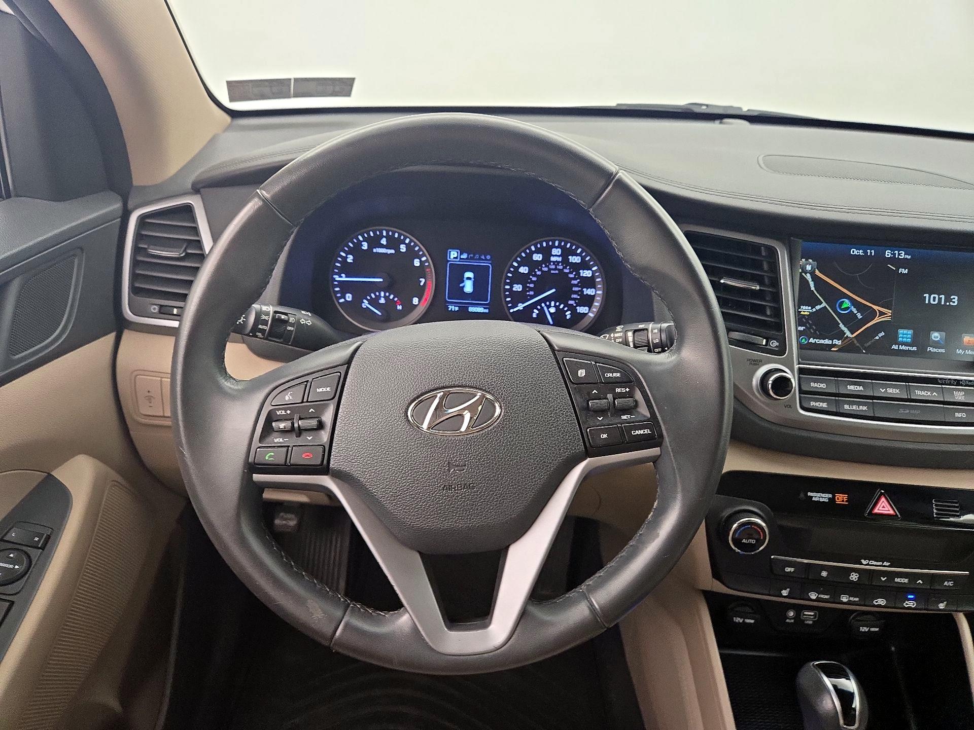 Thumbnail: 2017 Hyundai Tucson - 10