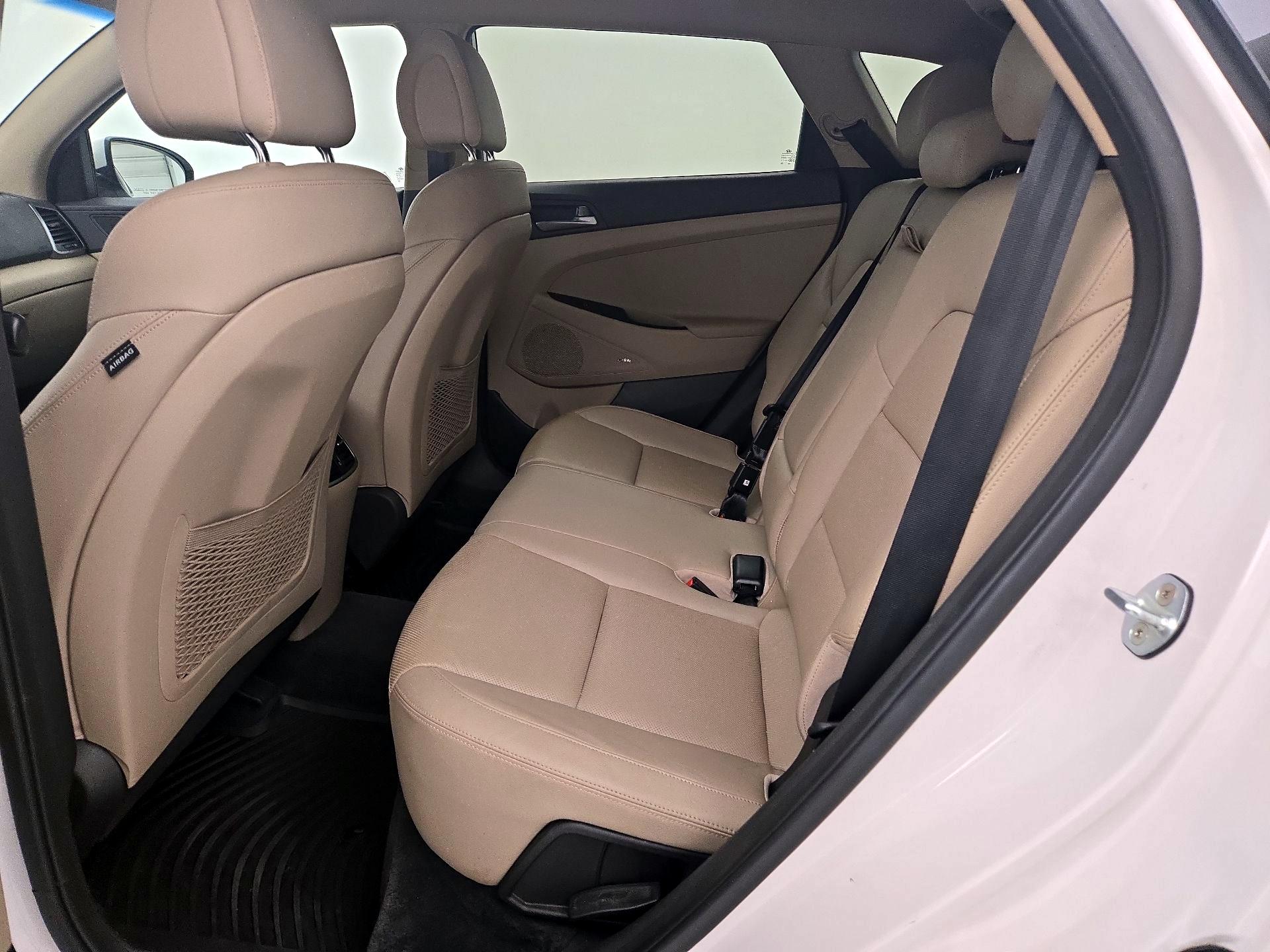 Thumbnail: 2017 Hyundai Tucson - 18
