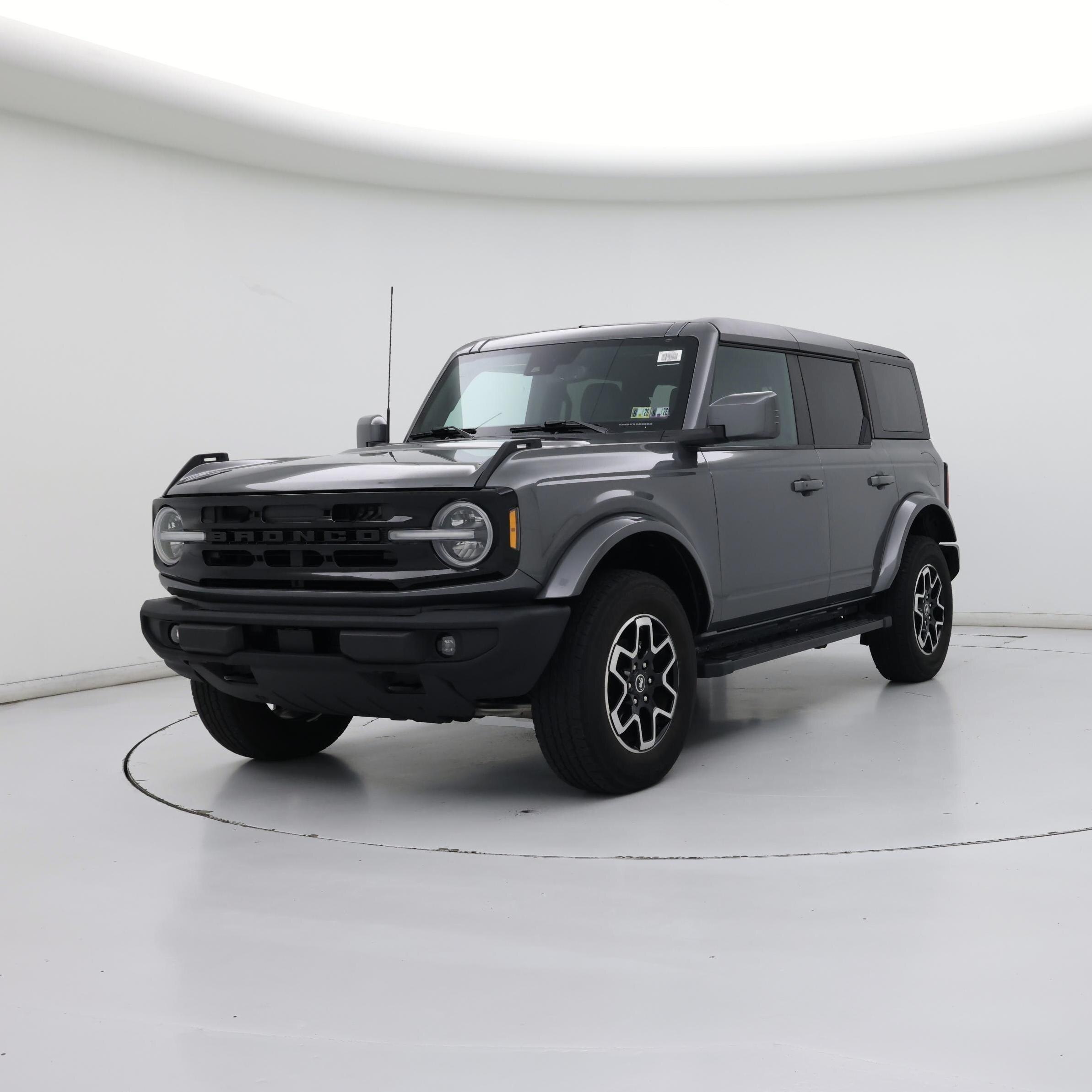 Thumbnail: 2022 Ford Bronco - 4