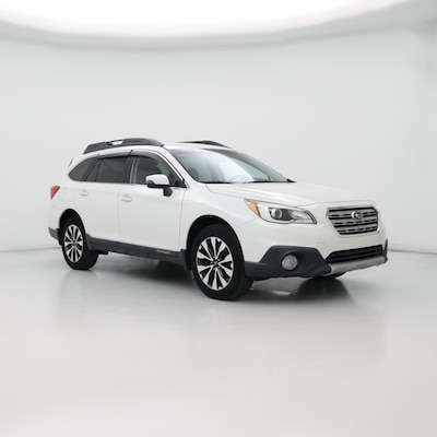 White 2015 Subaru Outback Limited
