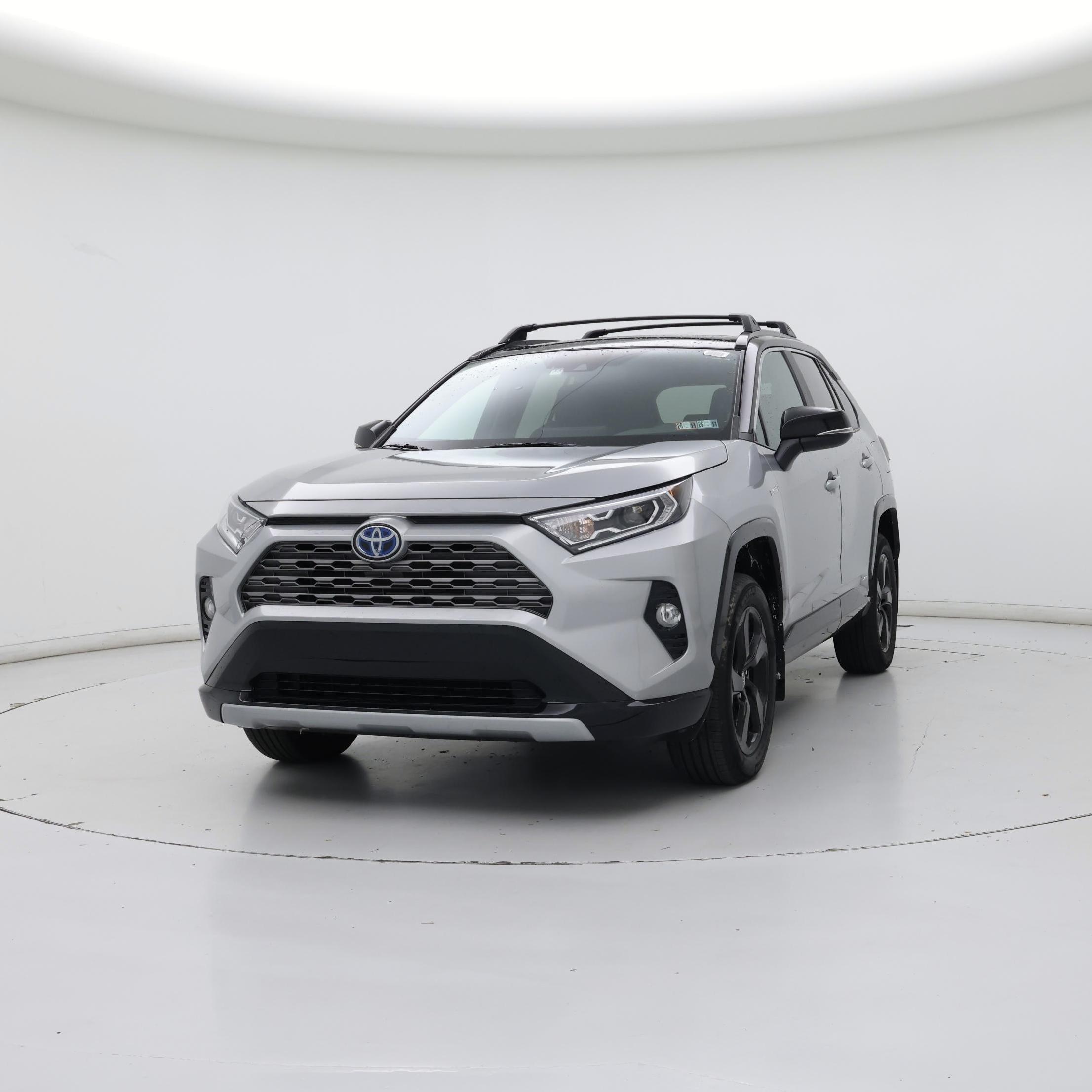 Thumbnail: 2020 Toyota RAV4 - 4