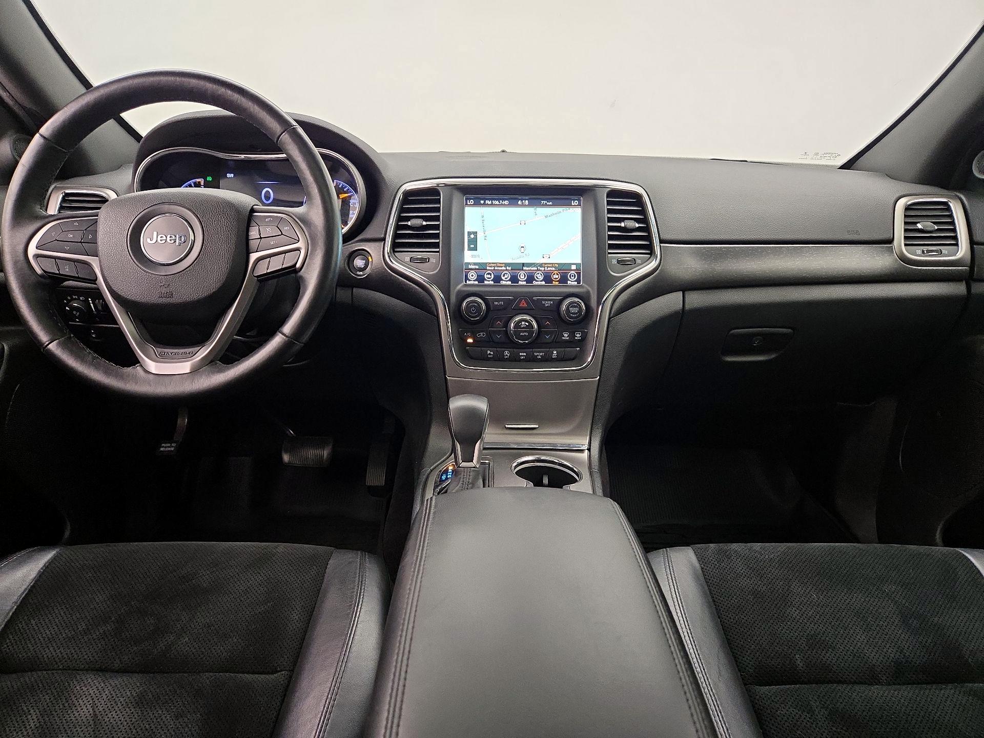 Thumbnail: 2018 Jeep Grand Cherokee - 9