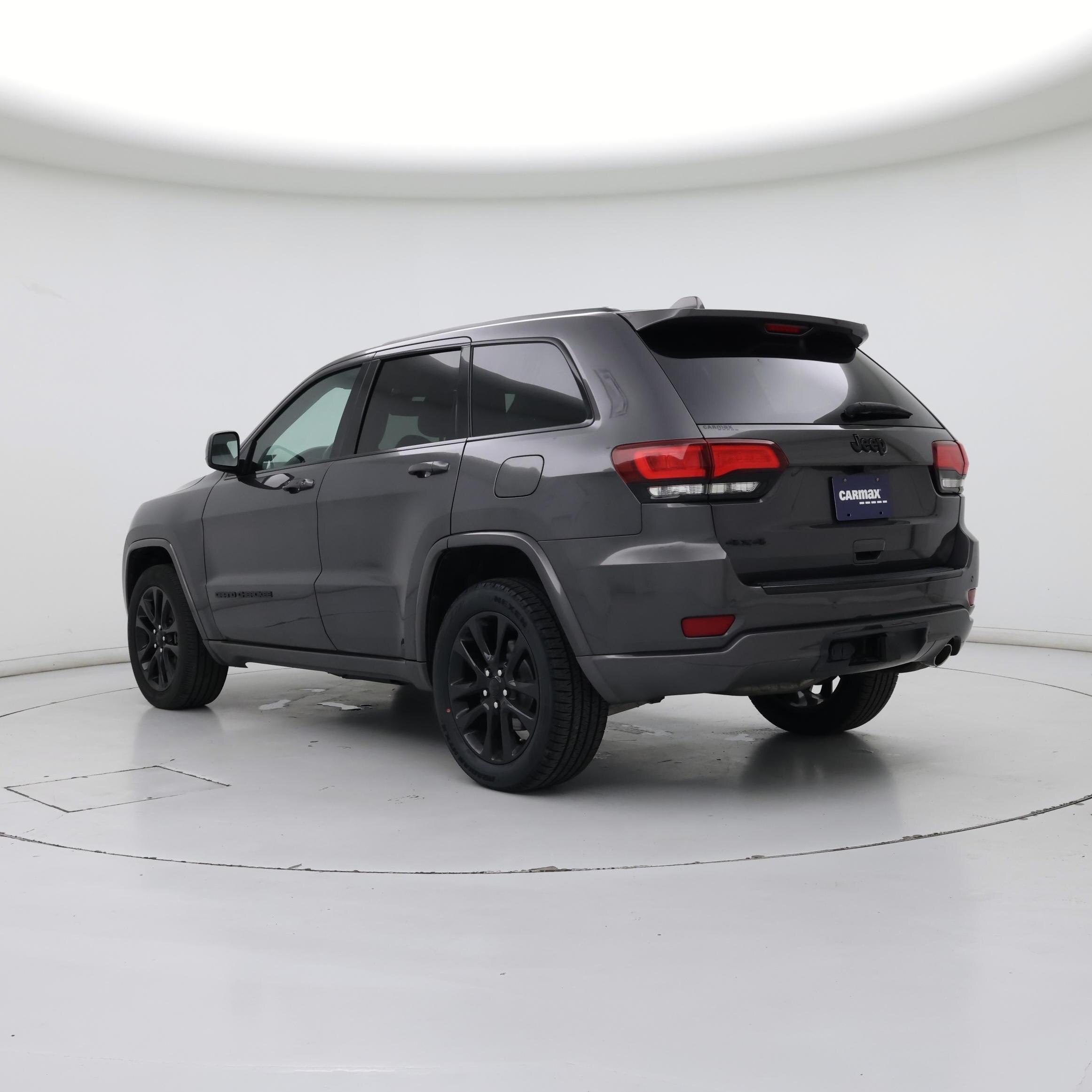 Thumbnail: 2018 Jeep Grand Cherokee - 2