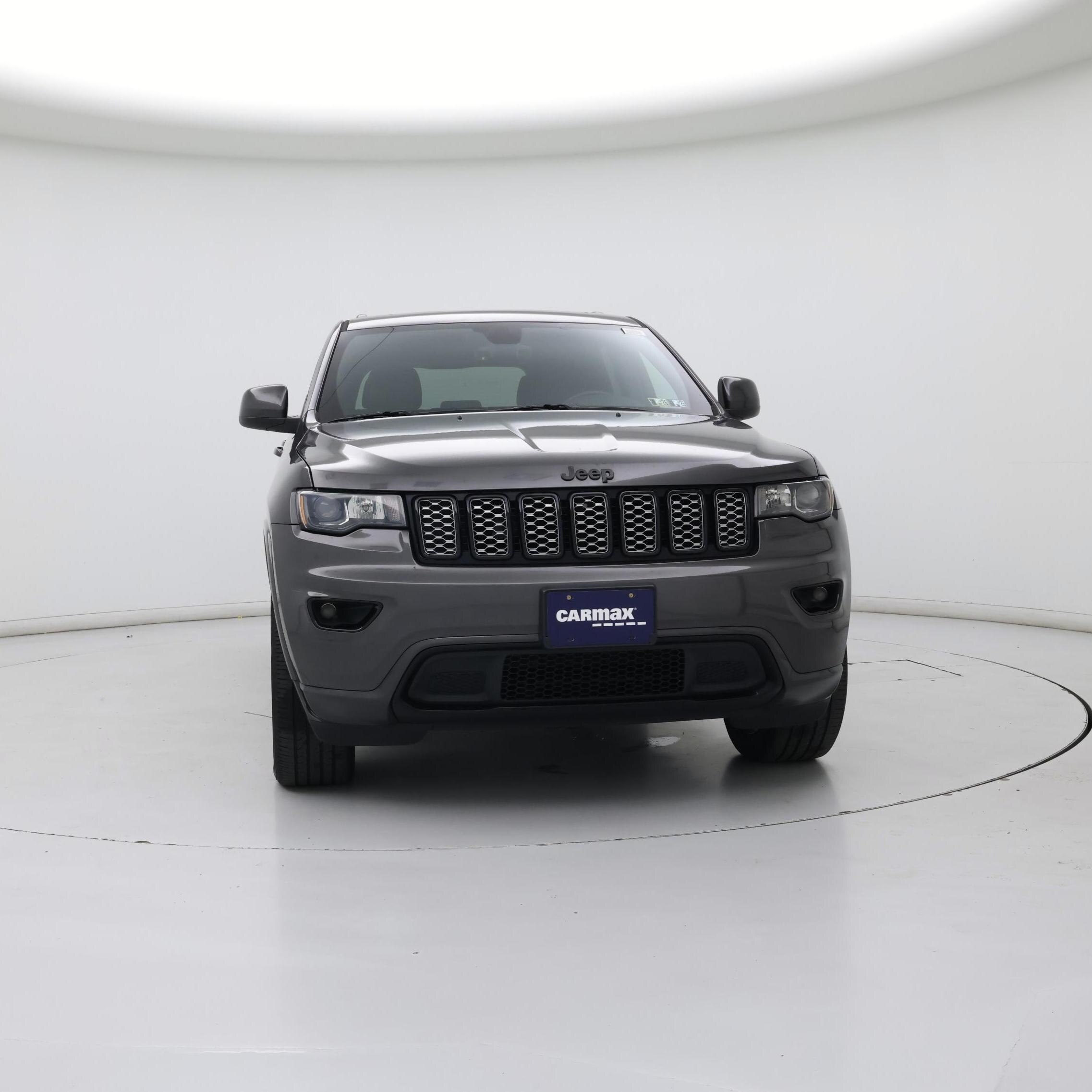 Thumbnail: 2018 Jeep Grand Cherokee - 5