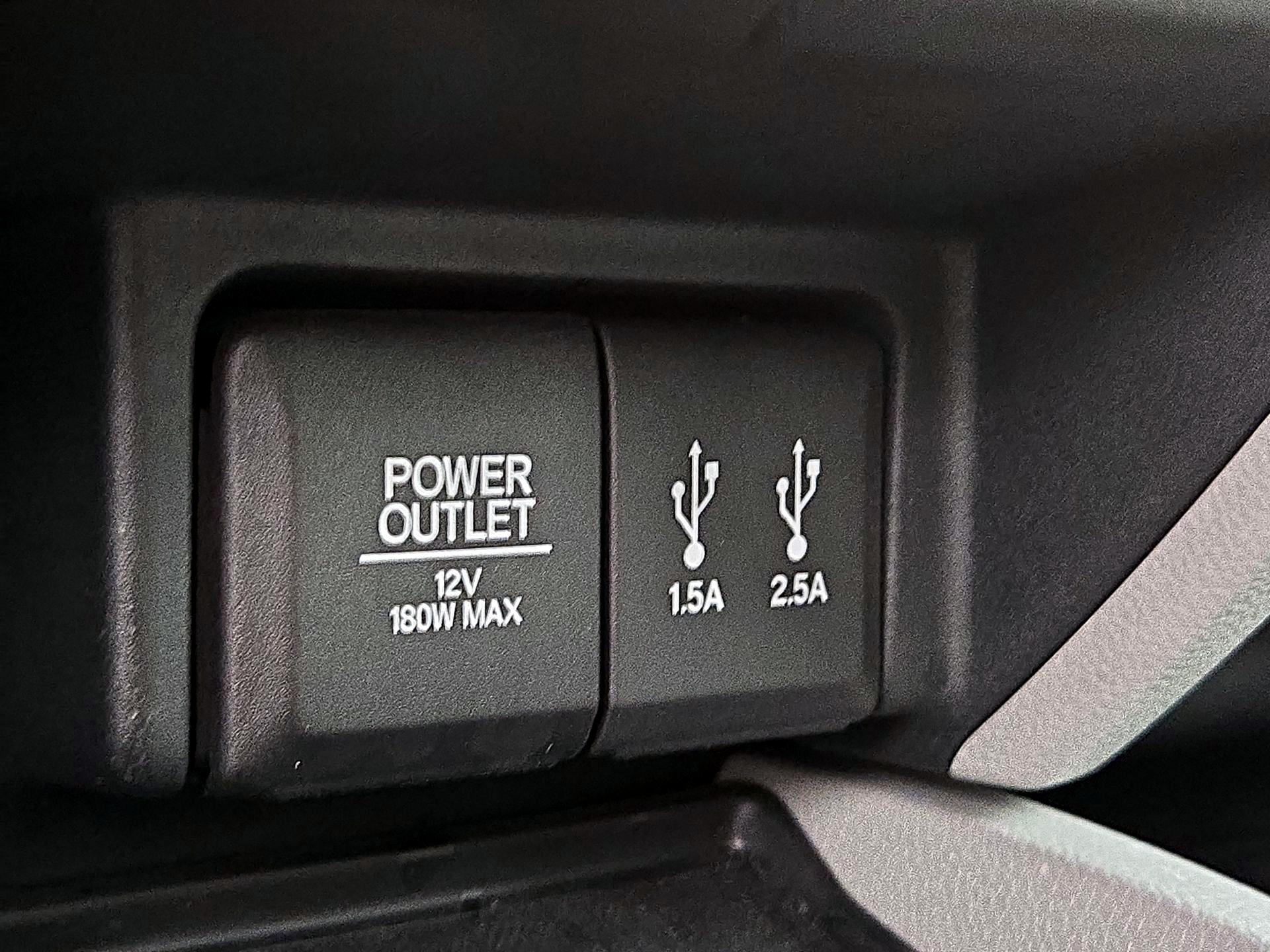 Thumbnail: 2016 Honda Pilot - 17