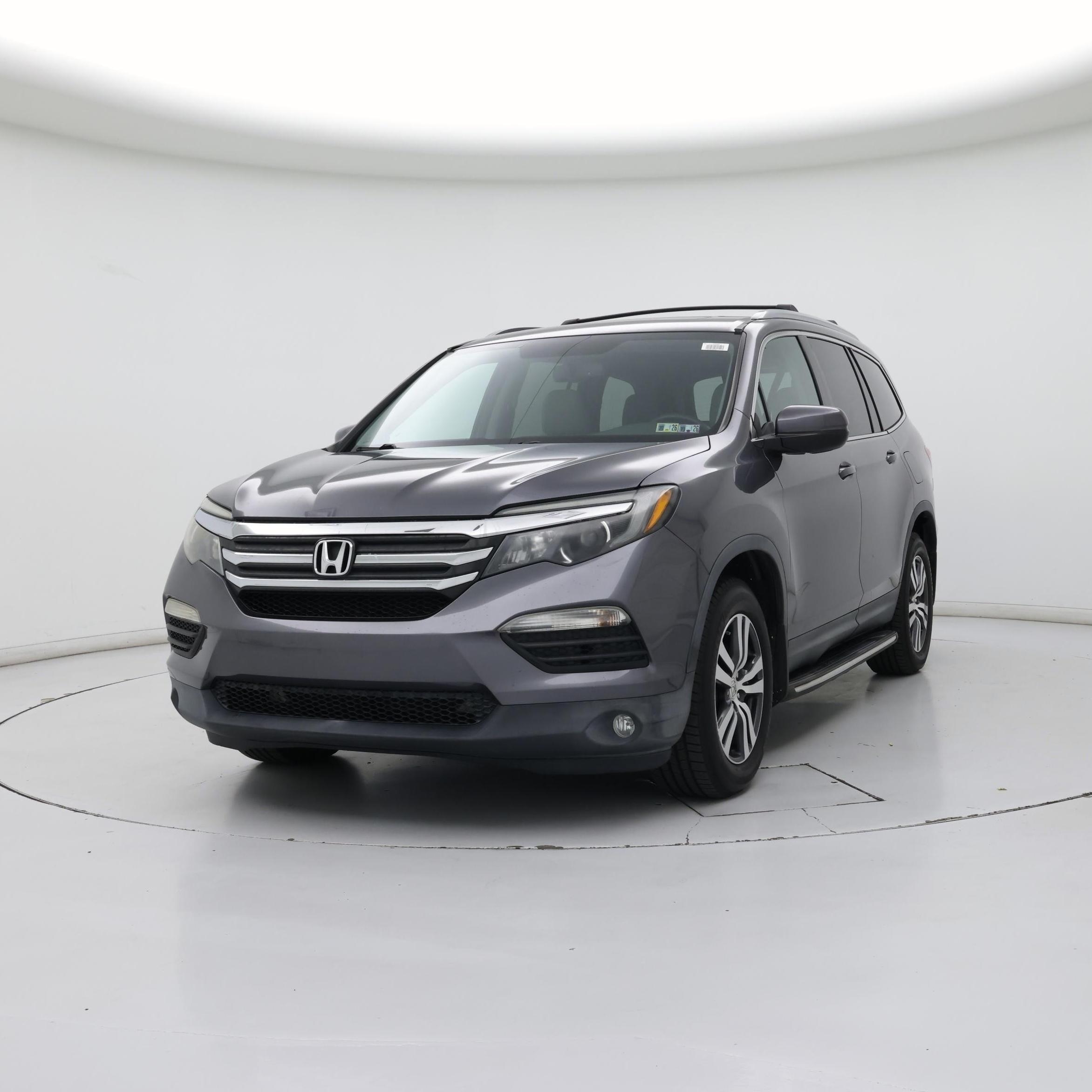 Thumbnail: 2016 Honda Pilot - 4