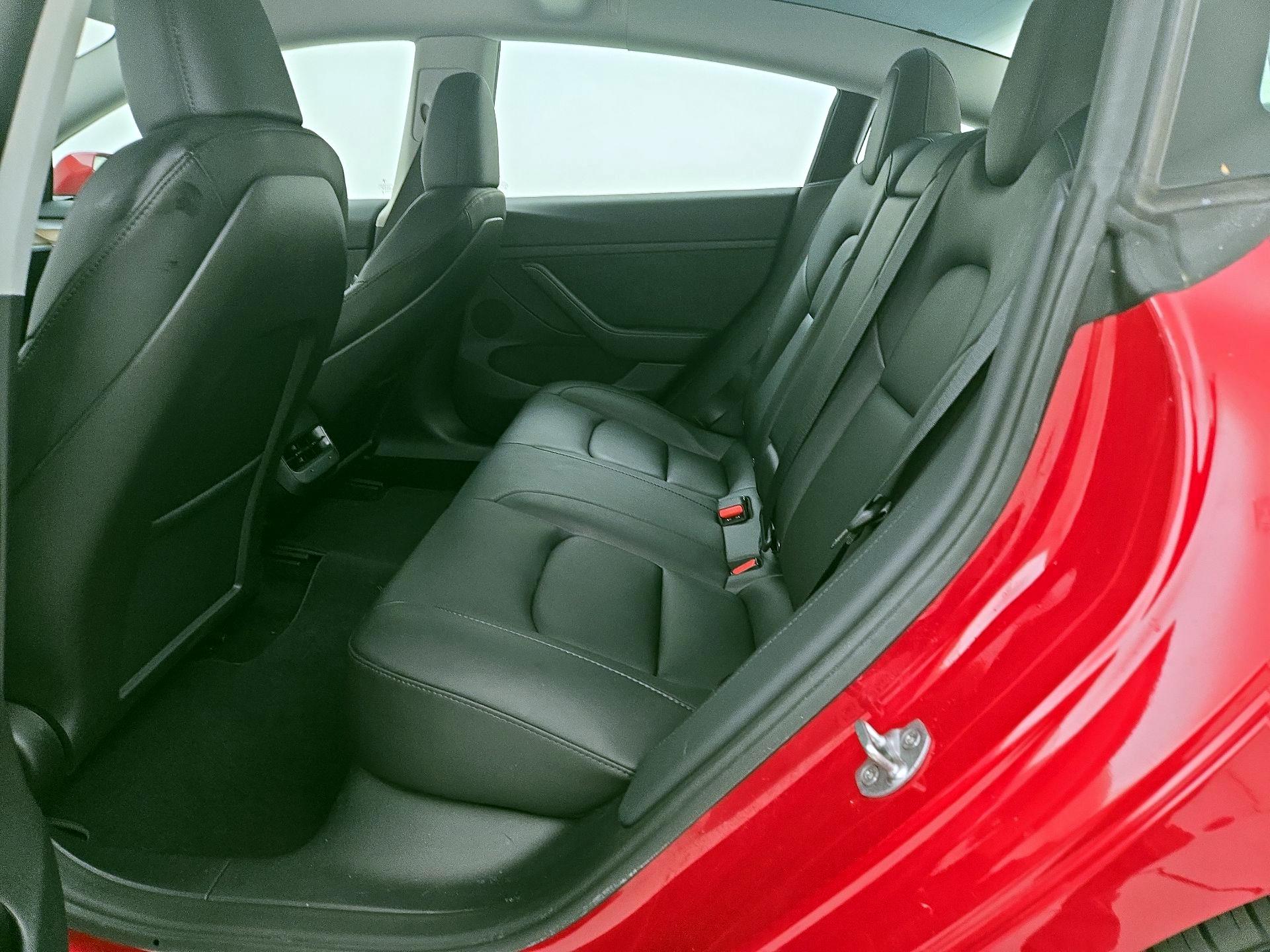 Thumbnail: 2023 Tesla Model 3 - 18