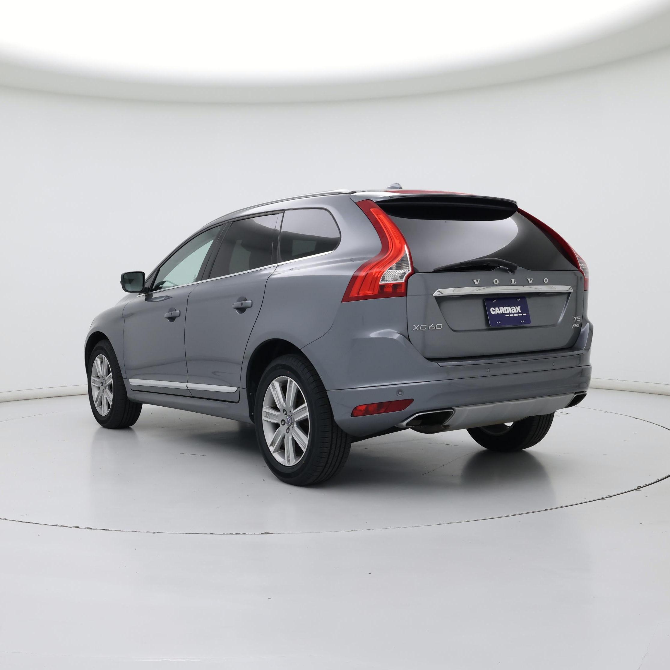Thumbnail: 2017 Volvo XC60 - 2