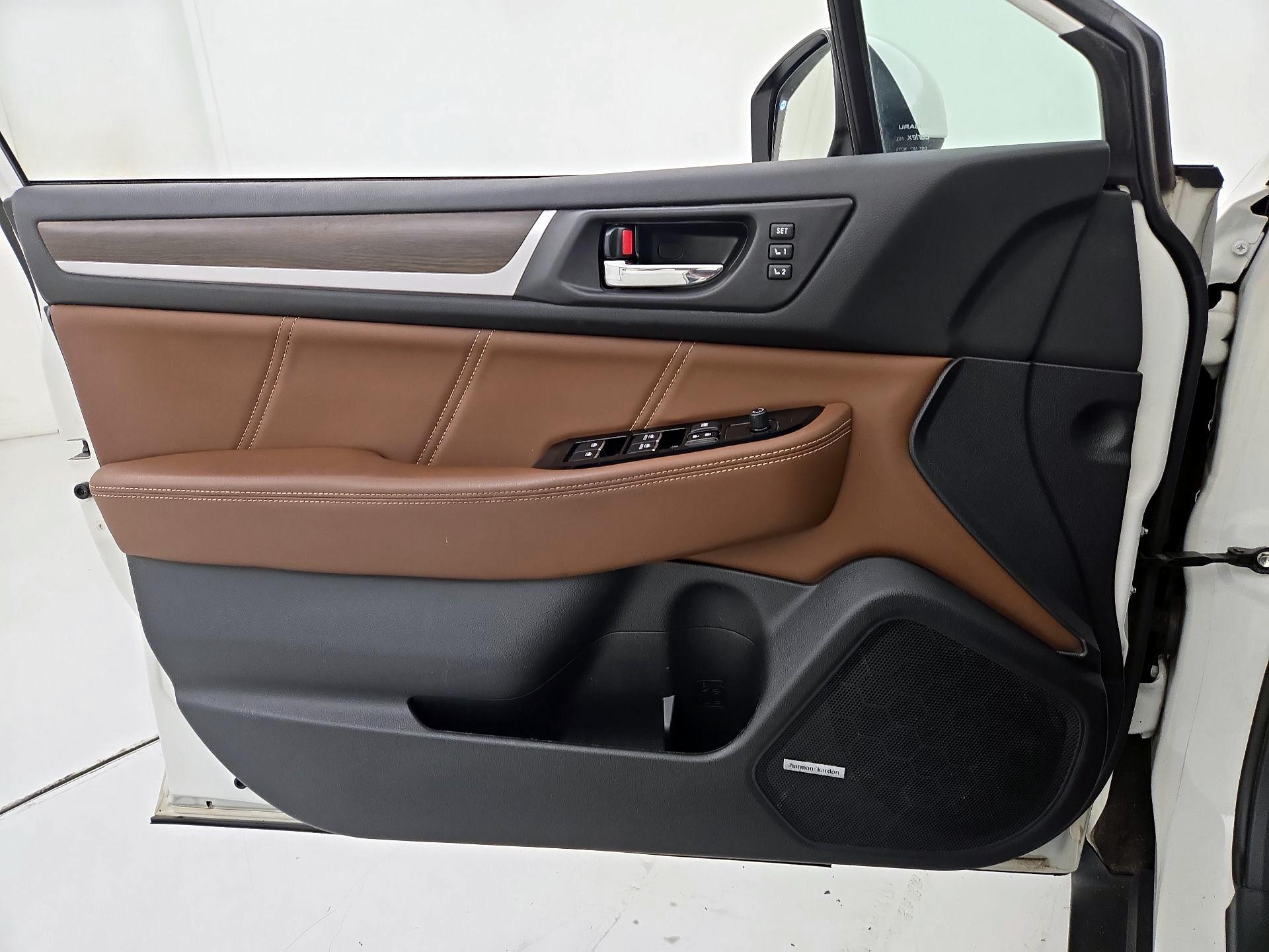 Thumbnail: 2017 Subaru Outback - 12