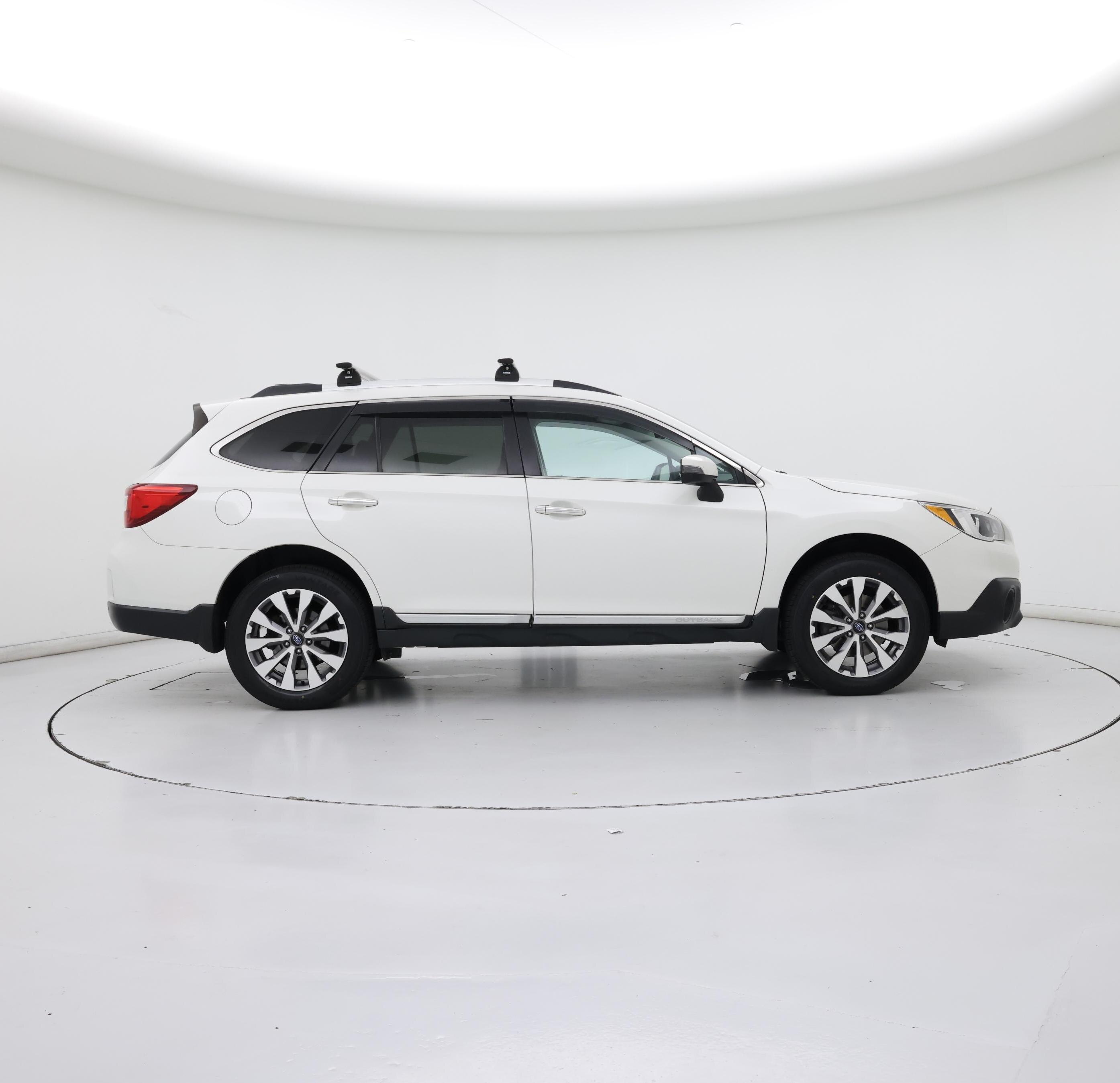 Thumbnail: 2017 Subaru Outback - 7